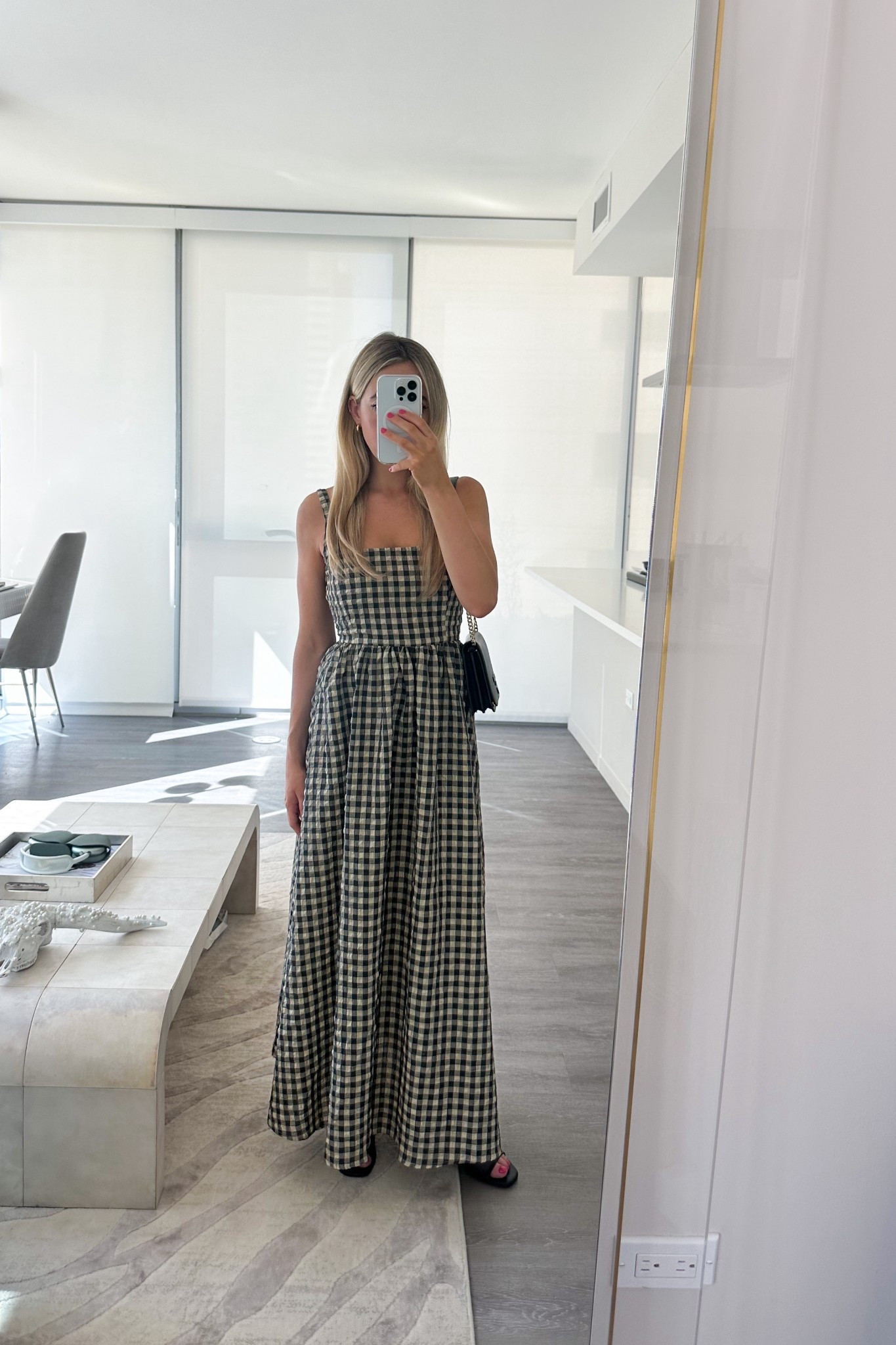 Italy: Daily Outfit: if the jelly sandals trend isn’t your vibe from the previous post- also styled this dress with black sandals : wearing petite length in this dress 


ootd style fashion, petite fashion, petite dress, gingham dress, summer style, vacation, sightseeing dress, effortless dress, easy sundress, European summer style style, Italy outfit, jelly sandals, loeffler Randall shoes

#LTKStyleTip #LTKPetite #LTKTravel