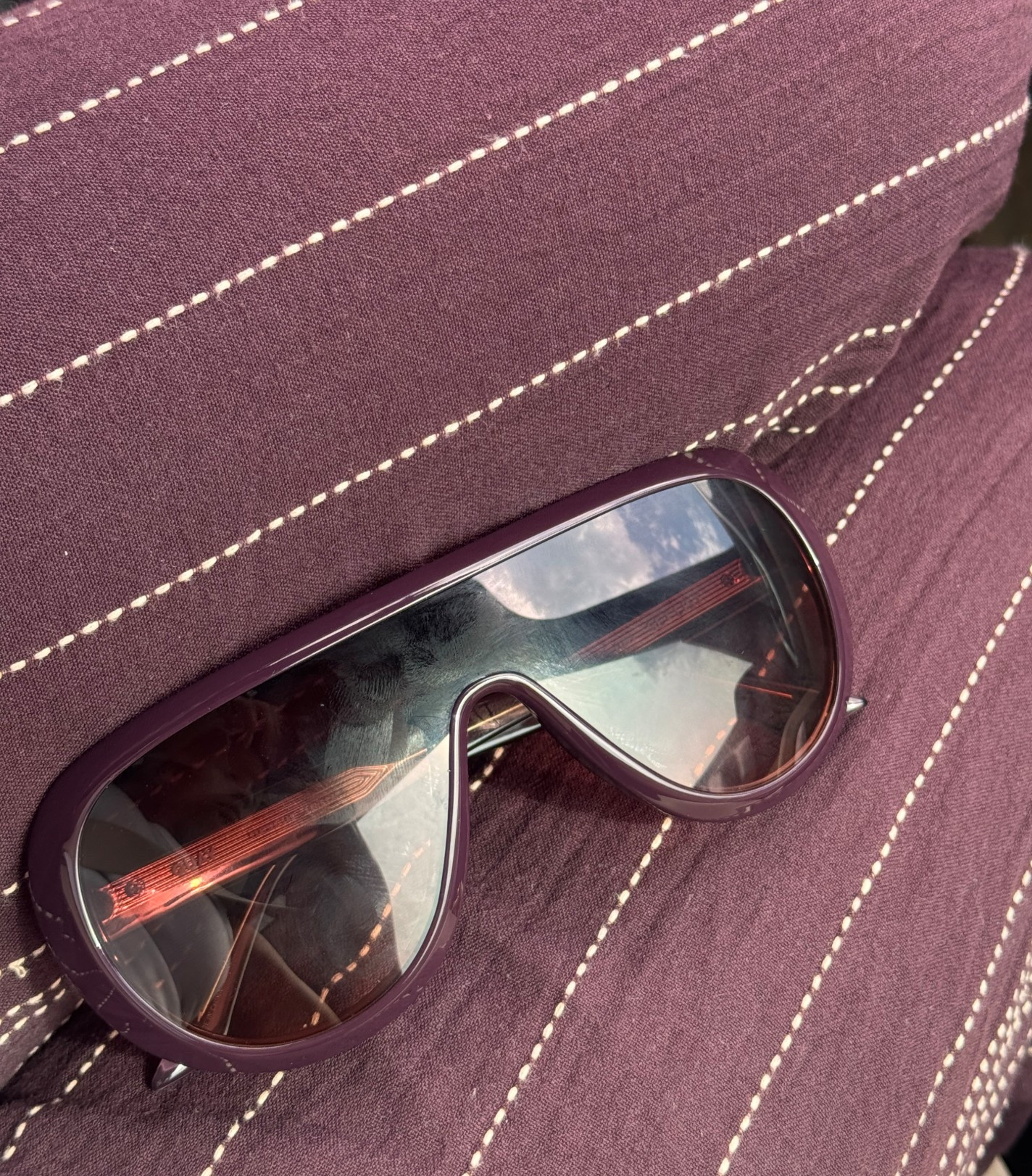 My shades being the exact same color as my pants is actually kind of vibey 

#LTKgrwm #LTKootd #LTKSaleAlert