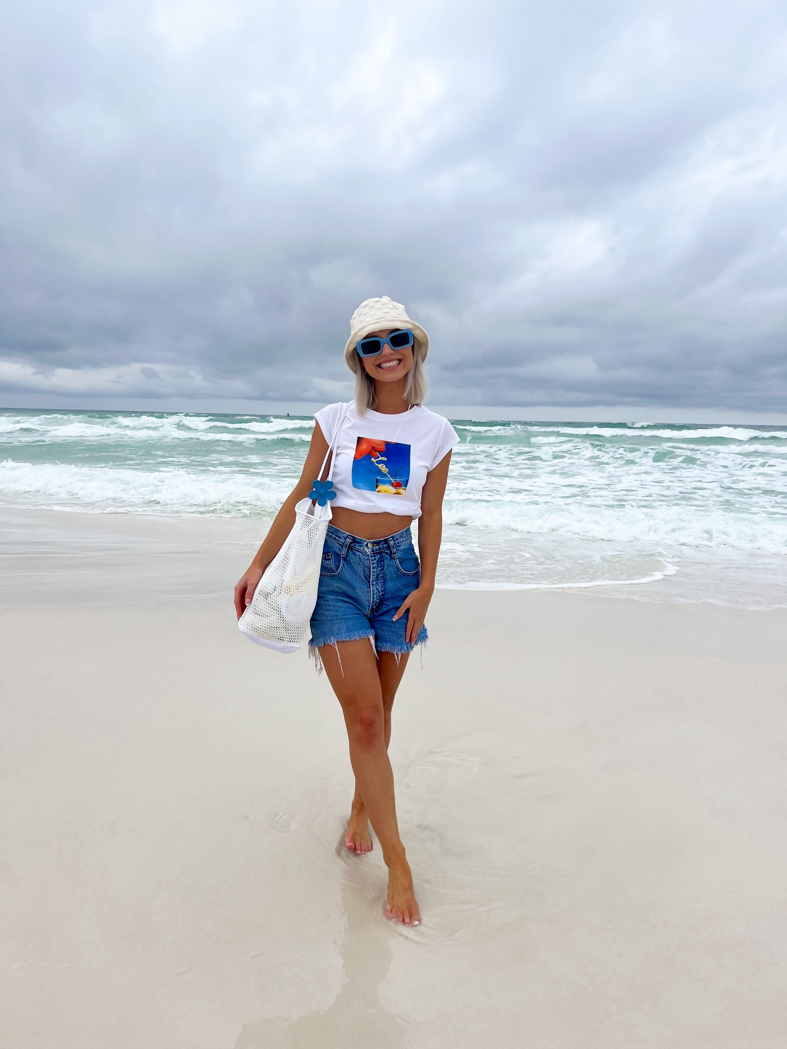 Top - xs 
Shorts - thrifted 