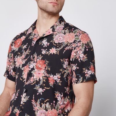 Black floral print short sleeve revere shirt | River Island (US)