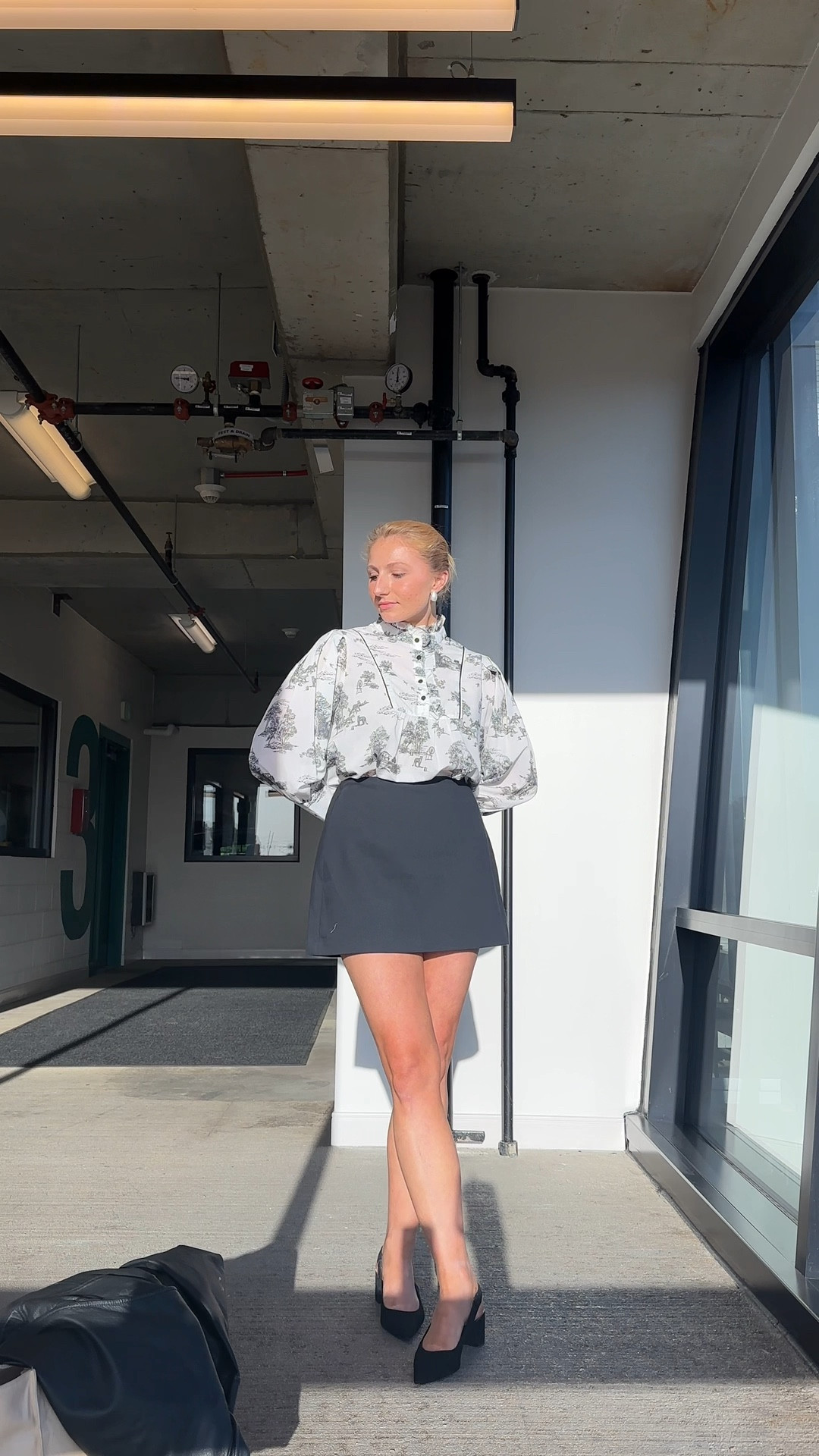 This spring outfit was MADE for Monday’s in the office or giving a fabulous presentation 🤭 it’s also perfect for happy hour with the girlies! 

I got the shoes from Zara, but couldn’t link them here so I found a good Shein dupe instead! 

Same goes for the Abercrombie skirt, originally I got the “Menswear Skirt” (it has built in shorts too!) but I didn’t see that available to link on the current Abercrombie site so I found a very similar one that also has shirts built in!! 

The black leather jacket was Thrifted so my recommendation would be to go to Goodwill or a hometown thrift store and hunt the racks! There’s always black leather jackets similar to this one whenever I go 🖤

My Sizing:
Curve Love Abercrombie Skirt = M US8/10 (it’s starting to run a little big on me so I’m safety-pinning it in the back lol)
Black & White blouse = M
Heels = 7.5 
Jacket = Mens XL

My Measurements (April) :
Height = 5’6
Bust = 36.2 in
Natural Waist = 27 in
Low Waist = 35.5
Hips = 37in 
Super low waist / hips & full booty = 38.5 in
Weight: 139.3 (on a good day 😉)
Typically Wears = M/L (US 6/8/10)


#LTKfindsunder100 #LTKworkwear #LTKSeasonal