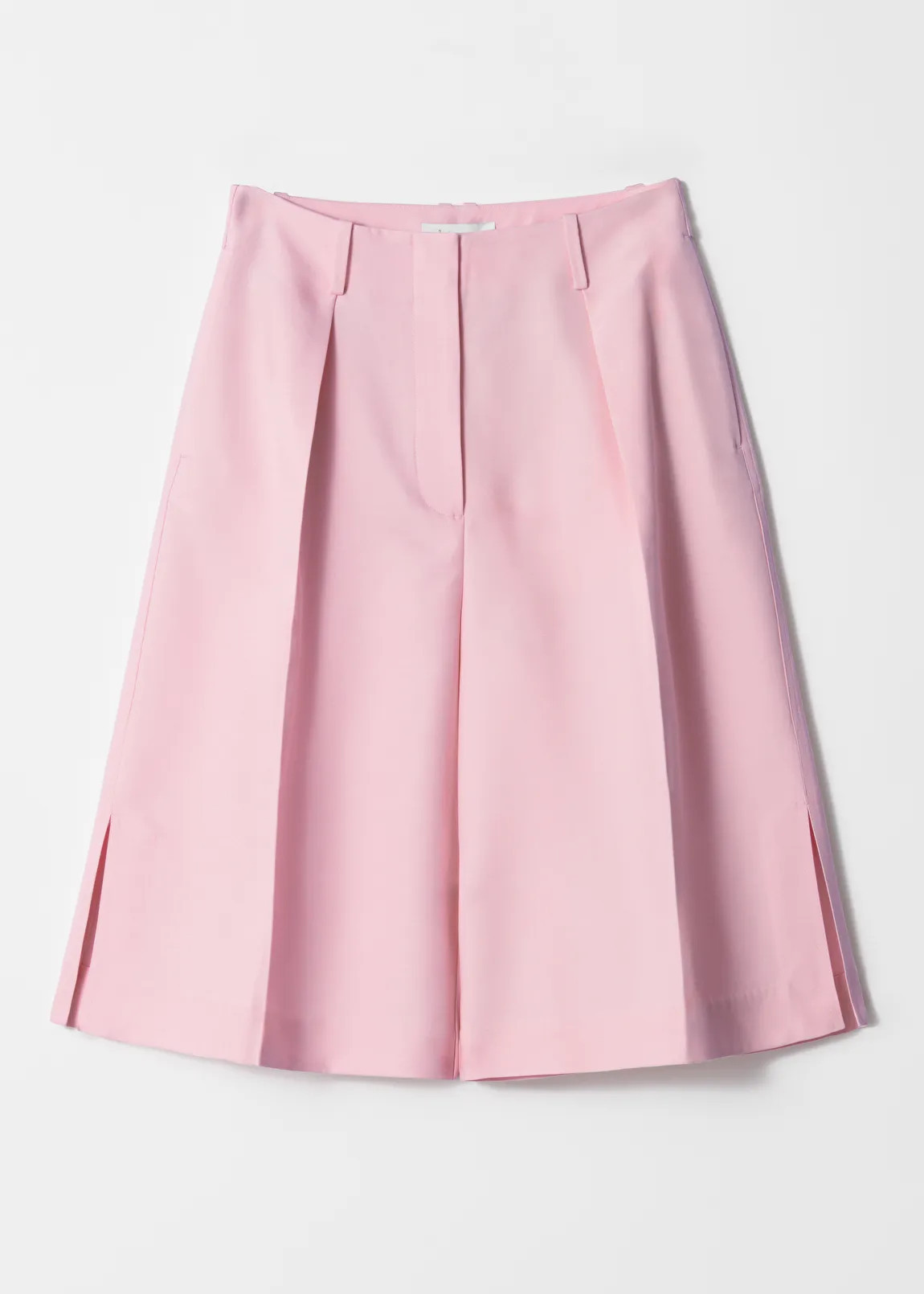Pleated Bermuda Shorts | & Other Stories UK