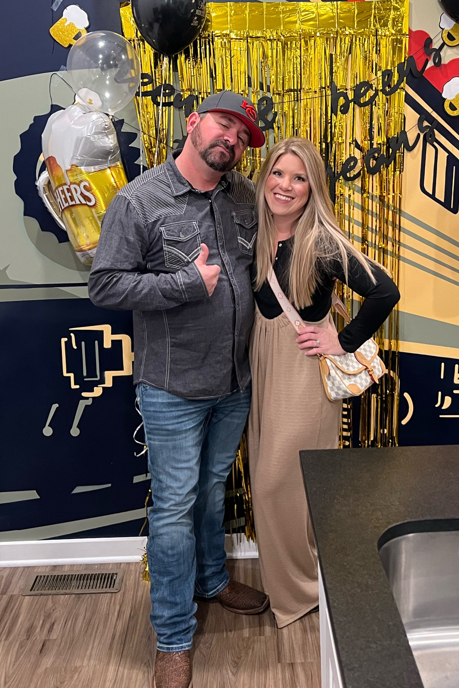 Another Nashville outfit that was so comfy! 

#LTKsalealert #LTKstyletip #LTKfindsunder50