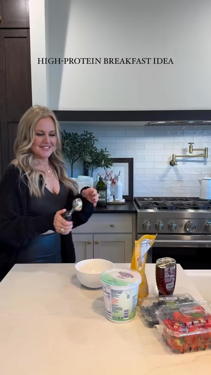 Post workout outfit details!

#LTKgrwm #LTKdayinmylife #LTKfitnessgoals