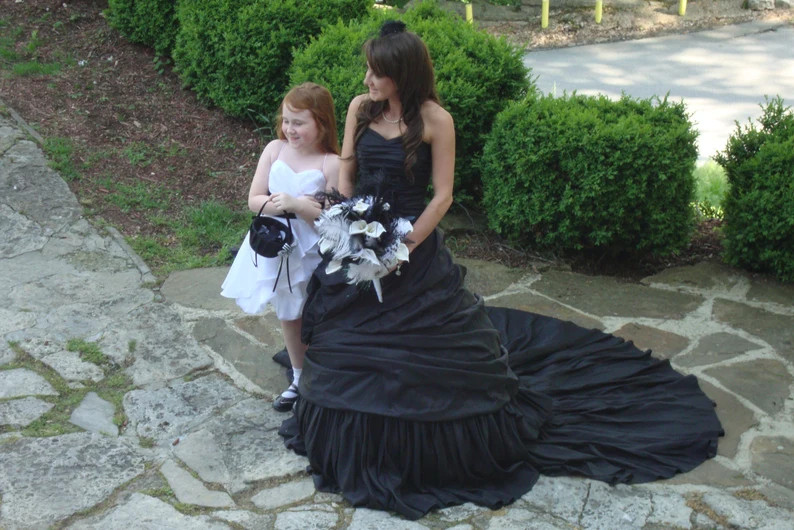 Alternative Black Wedding Dress for Gothic or Halloween Theme | Etsy (US)