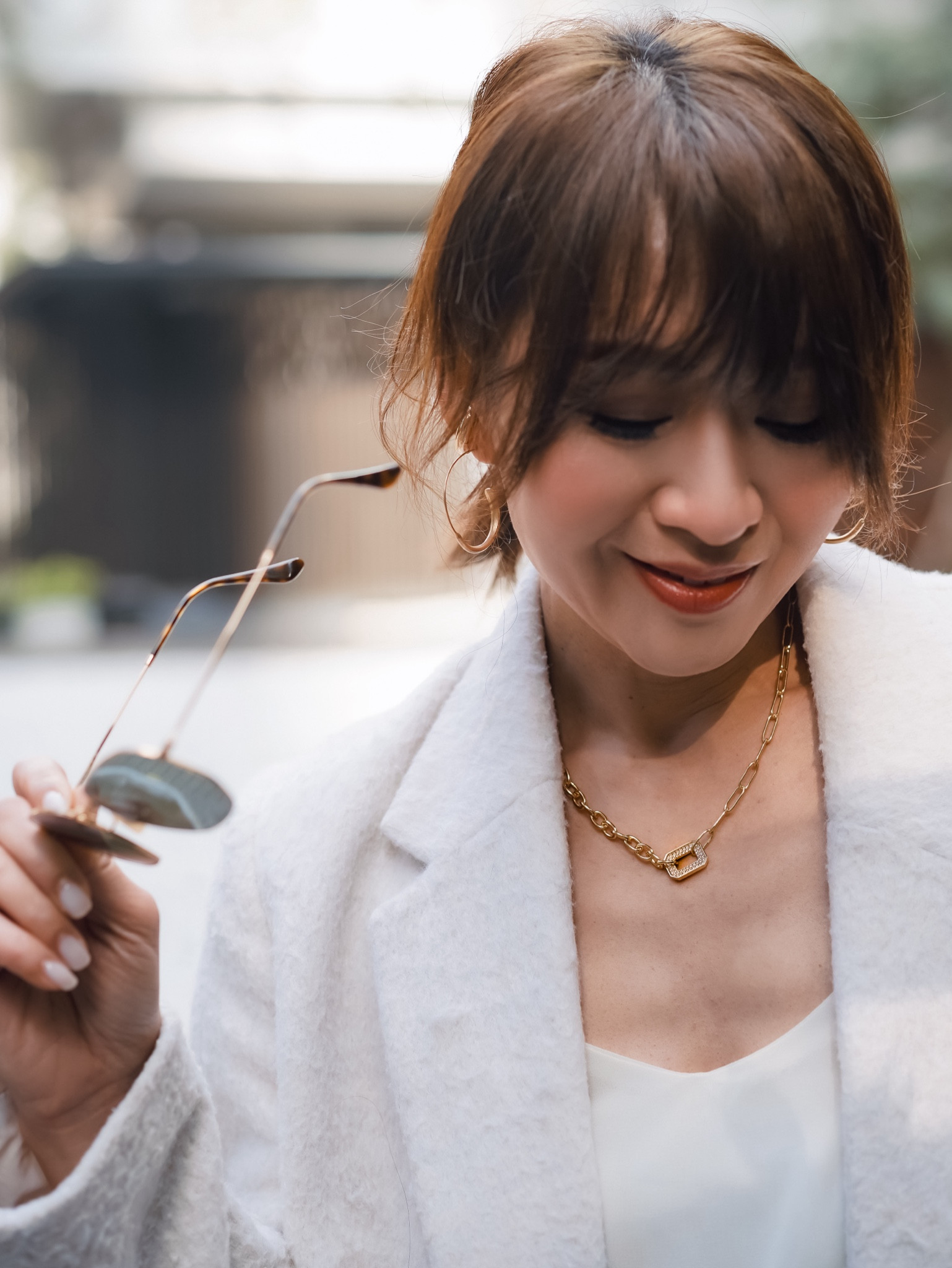 Weekend vibe 
And I like gold and white all the time 

#necklace 

#LTKstyletip #LTKFashionMonth #LTKdatenight