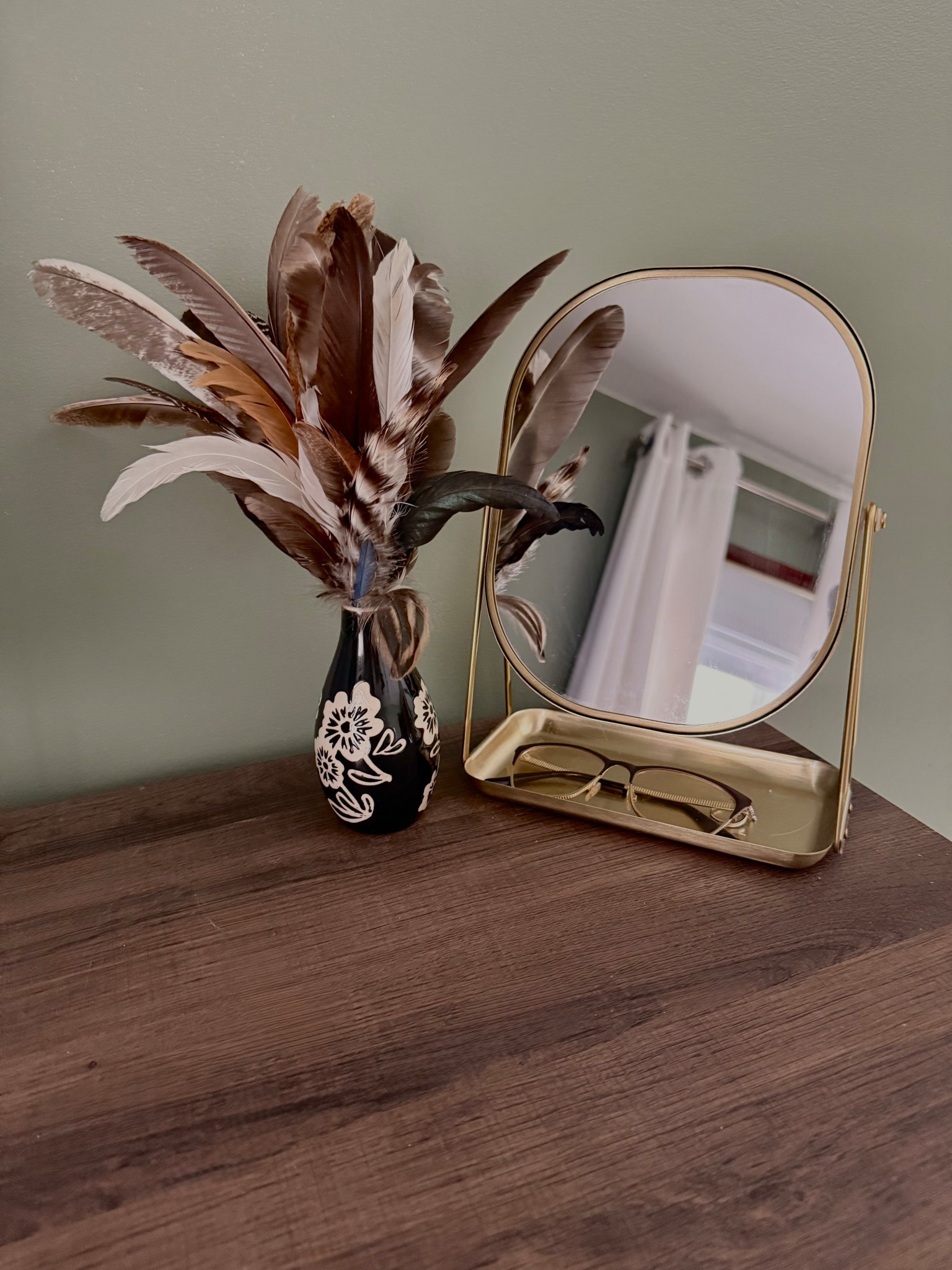 Little moments of calm — feathers, reflections, and a quiet corner that feels like home

I love this vase from hobby lobby to store my chickens feathers. It really brings in a pop of color and brings a smile to my face. 
#chickens #farmer #familyfarm #brass #masterbedroom #brassbedroom #greenbedroom #interiordesign 

#LTKHome #LTKvlog #LTKSeasonal