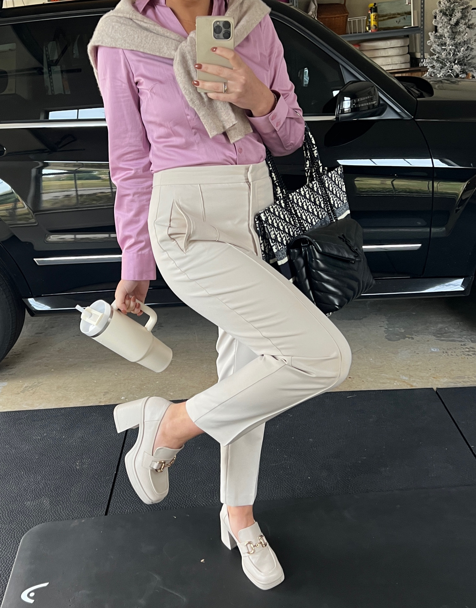 Loving these Steve Madden loafers for work and everyday wear. Such a great go to shoe!

Shoes, Steve Madden, loafers, gucci dupe, ootd, work outfit

#LTKworkwear #LTKsalealert #LTKshoecrush