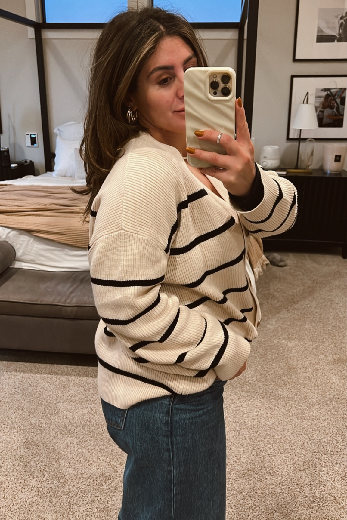 this cozy sweater is definitely a Thanksgiving outfit option. Love the oversized look and button details

top: m| bottoms: 31

#LTKmidsize #LTKSeasonal #LTKfindsunder100