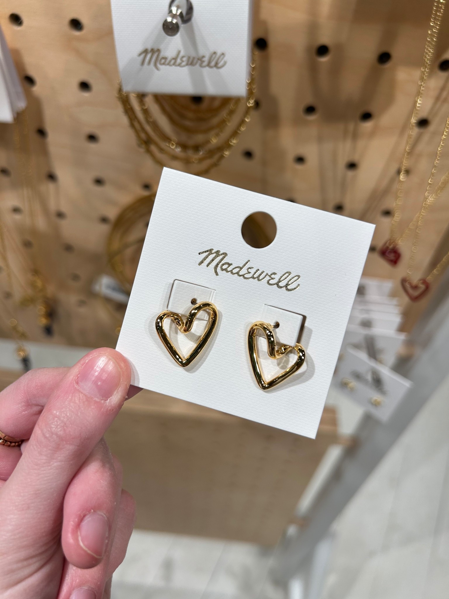 // Valentine’s day earrings // 

#LTKgrwm #LTKValentine #LTKootd