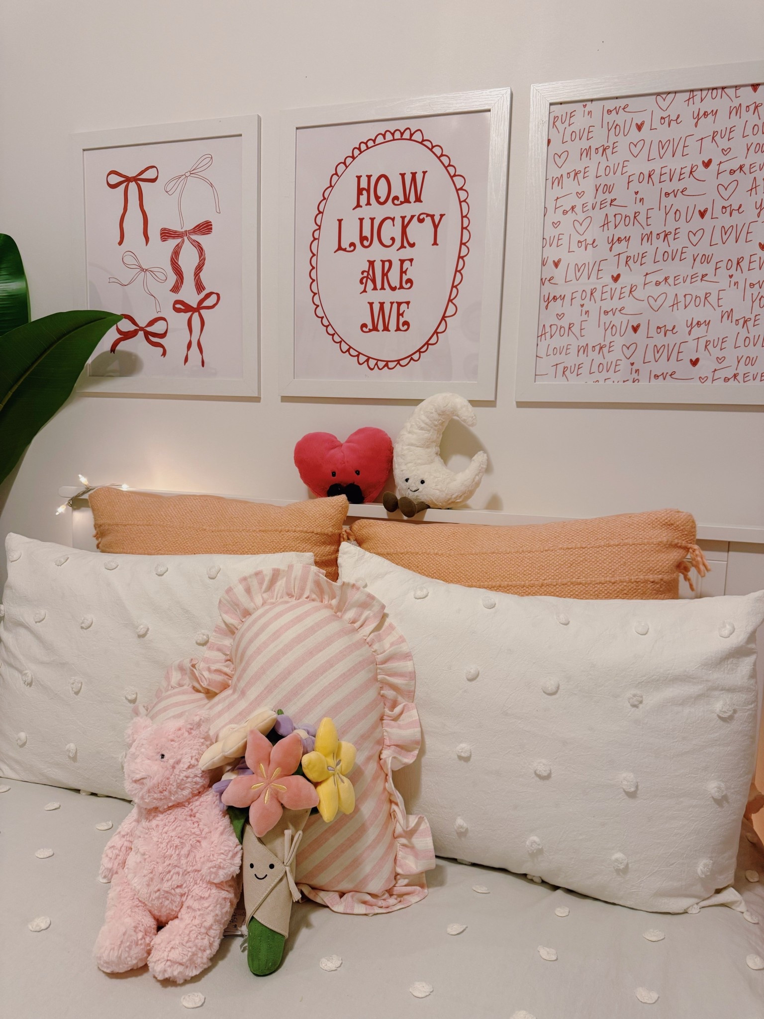 Valentines Day room decor 💌❤️

#LTKHome #LTKFindsUnder50 #LTKSeasonal