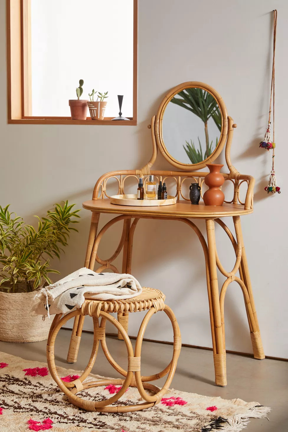 Caroline Rattan Mirror Vanity | Urban Outfitters (US and RoW)