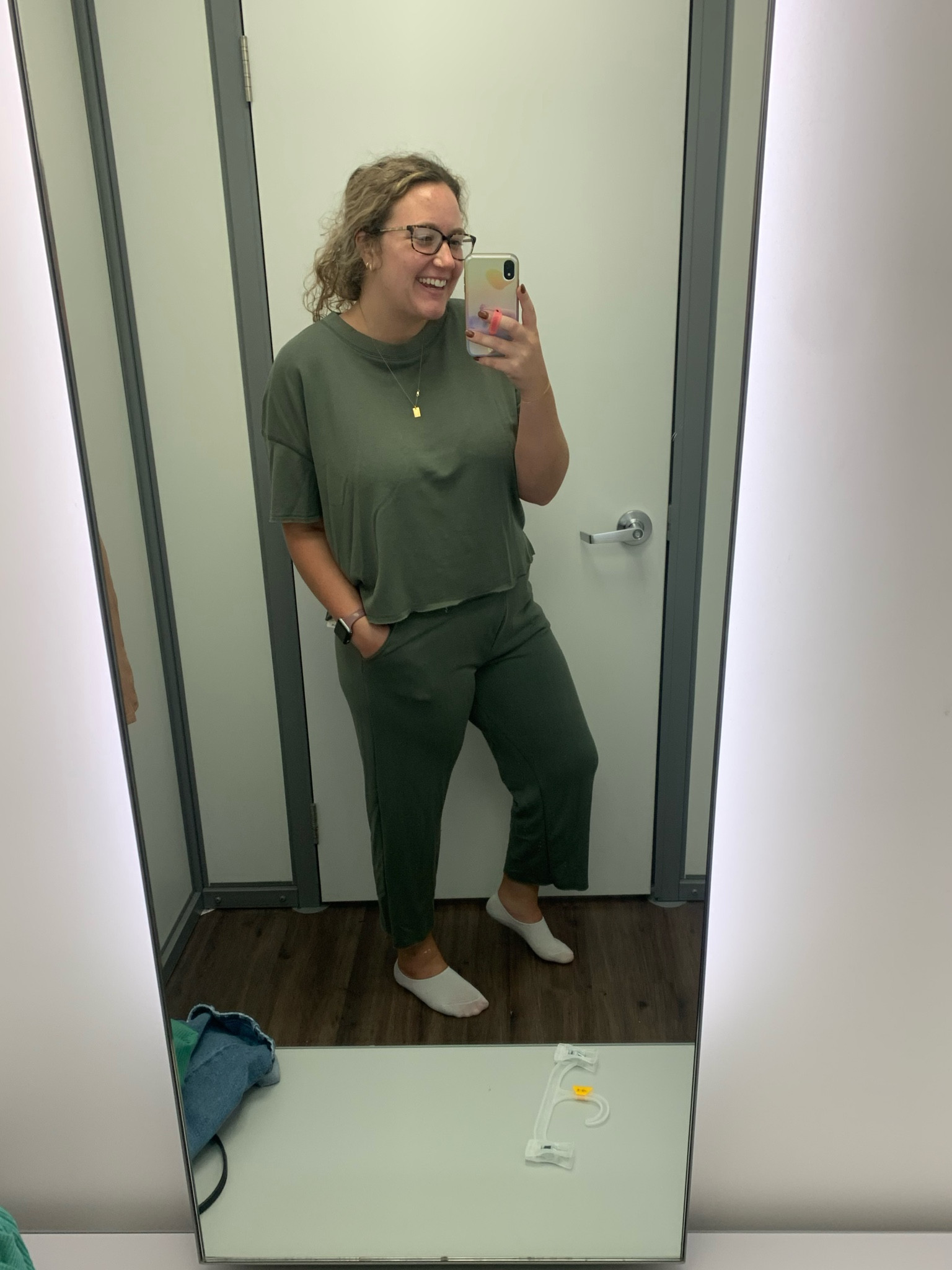 Large in top
Large in bottom
Fits true to size

#LTKtravel #LTKsalealert #LTKcurves