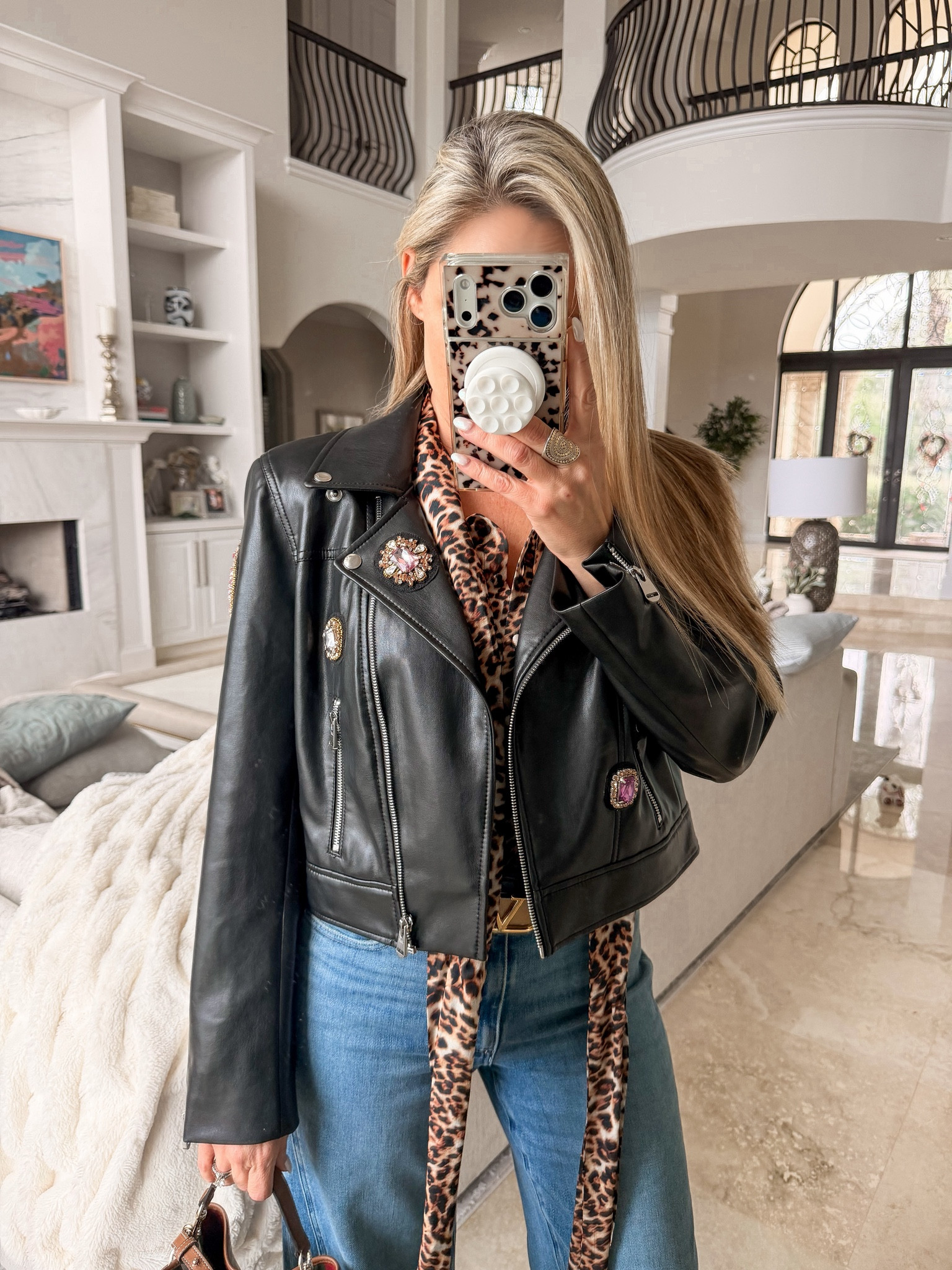 My favorite date night leather jacket 😍

#LTKdayinmylife #LTKmomlife #LTKootd