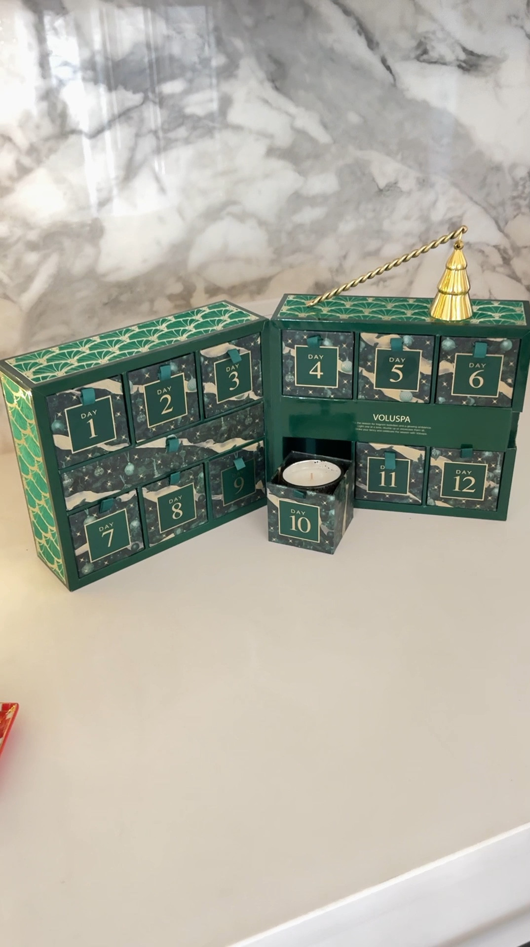 I love this 12 day advent calendar candle gift box! Every single candle in this box smells amazing!!

Gift guide, Christmas gifts, mother-in-law gift, gift for mom, advent calendar, Capri Blue, Christmas candle 


#LTKHoliday #LTKGiftGuide #LTKSeasonal
