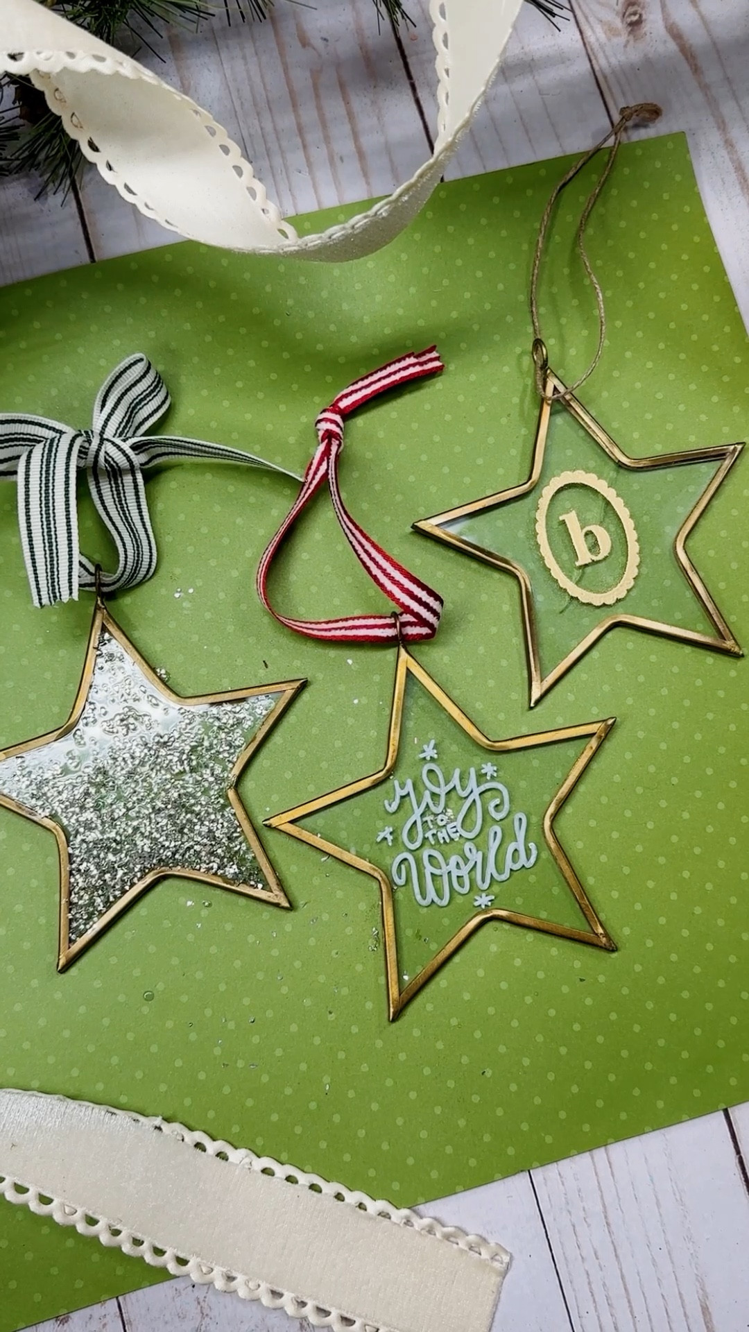 DIY Christmas ornaments that are perfect for craft night with friends! These glass star ornaments are the perfect blank canvas!

NOTE: IT SEEMS THE EXACT STARS I USED ARE NOW OUT OF STOCK. I have linked the closest thing I could find, which are acrylic stars. All of the DIYs will work exactly the same.  And, you can get the gold edge with a gold paint pen.

Ornaments | Christmas | DIY | Walmart | crafting | crafts | holidays 

#LTKFamily #LTKHoliday #LTKHome