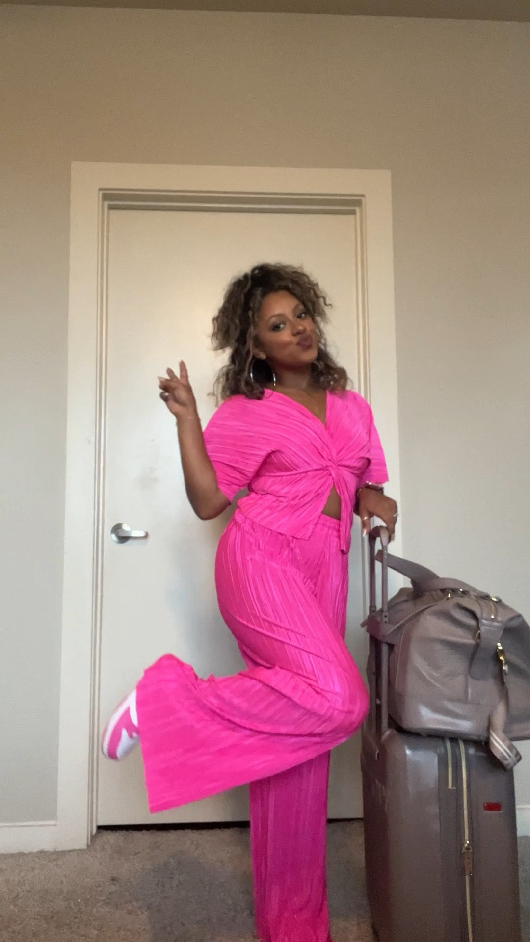 My favorite travel lounge set for vacation! 

#LTKStyleTip #LTKFindsUnder100 #LTKTravel