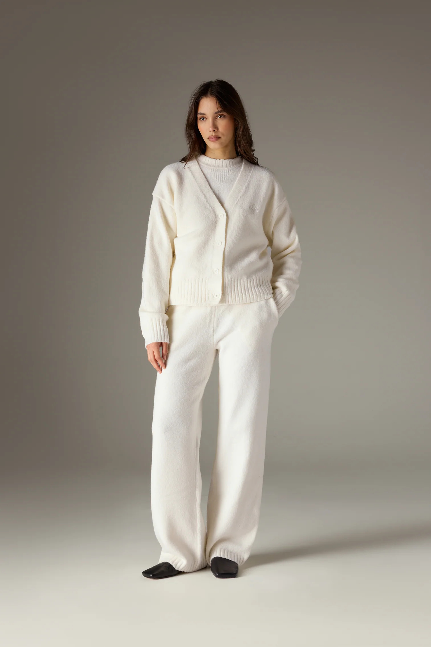 FLUFFY KNIT EMBLEM CARDIGAN - OFF-WHITE | The Couture Club