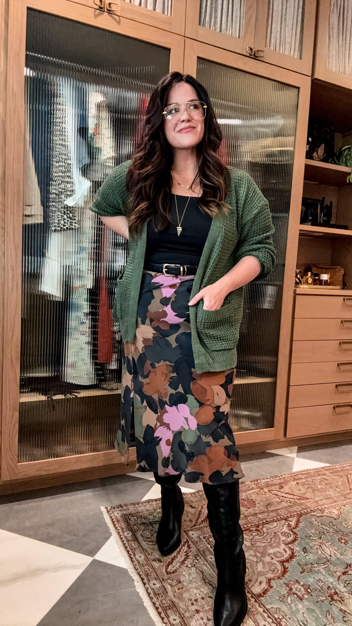 Midsize Walmart teacher outfit 


#LTKFindsUnder50 #LTKMidsize #LTKBacktoSchool