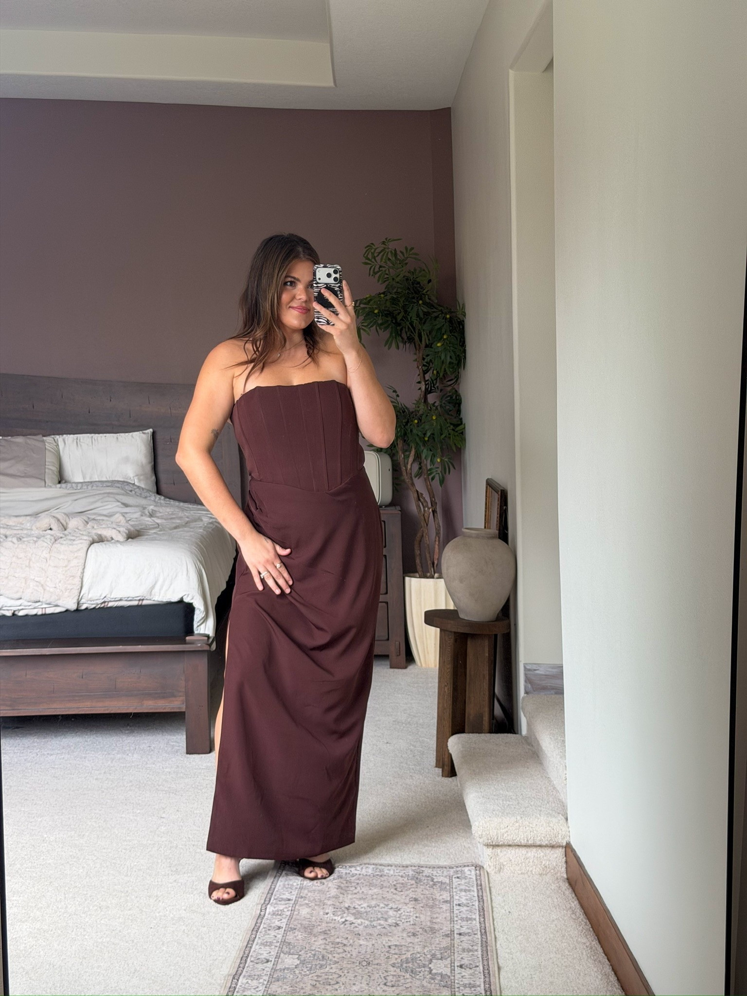 Formal special event or wedding guest dress. 

Formal dress, holiday dress, fall weddings, winter weddings, gala #fall #midsize fall outfit, midsize, mom style, size 12, size 14