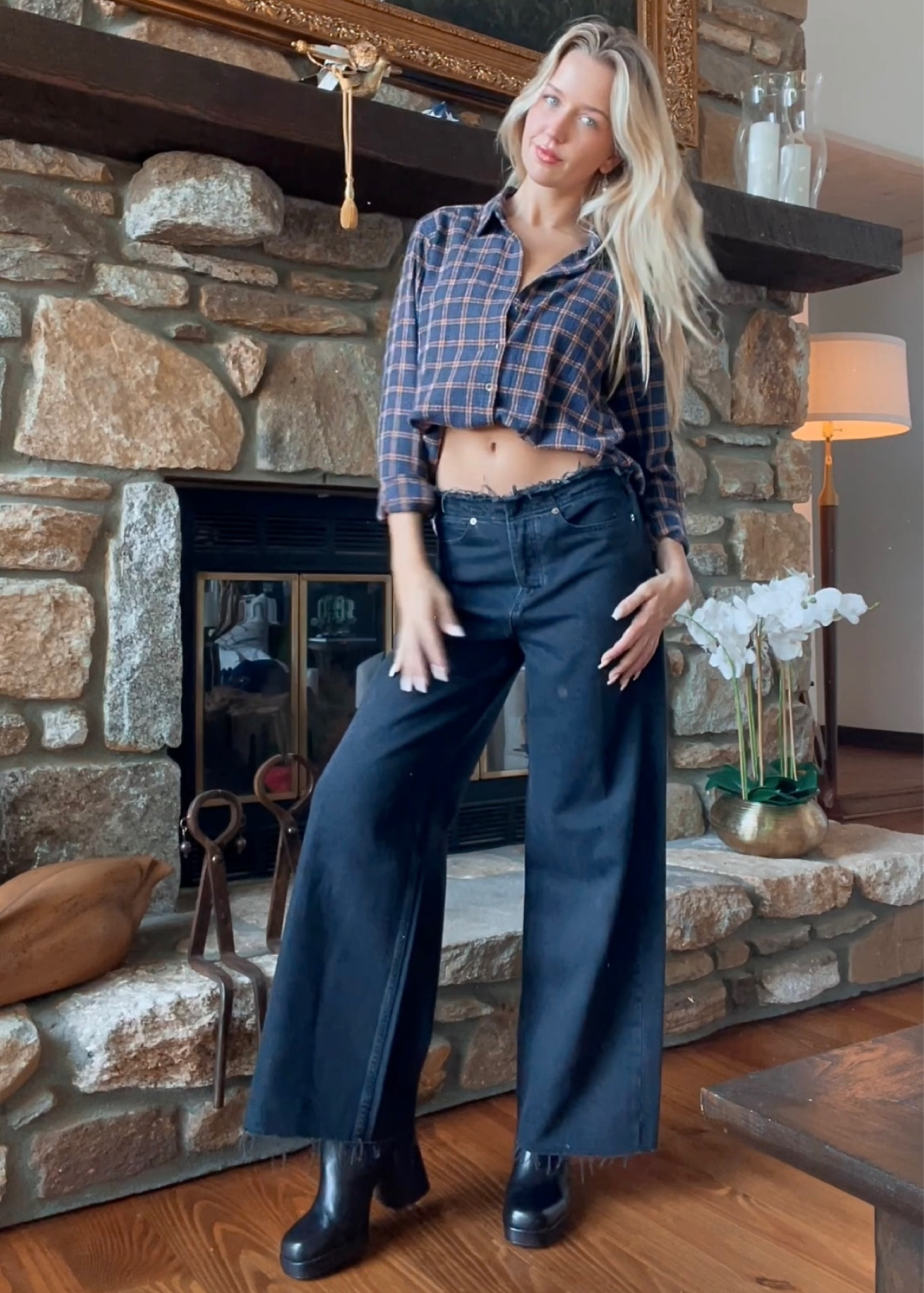 Everyday Fall Style  


Fall  fall fashion  fall style  chic fall style  edgy fashion  flannel  wide leg jeans  ankle boots  fall going out look  MarlaFay  

#LTKStyleTip #LTKSeasonal