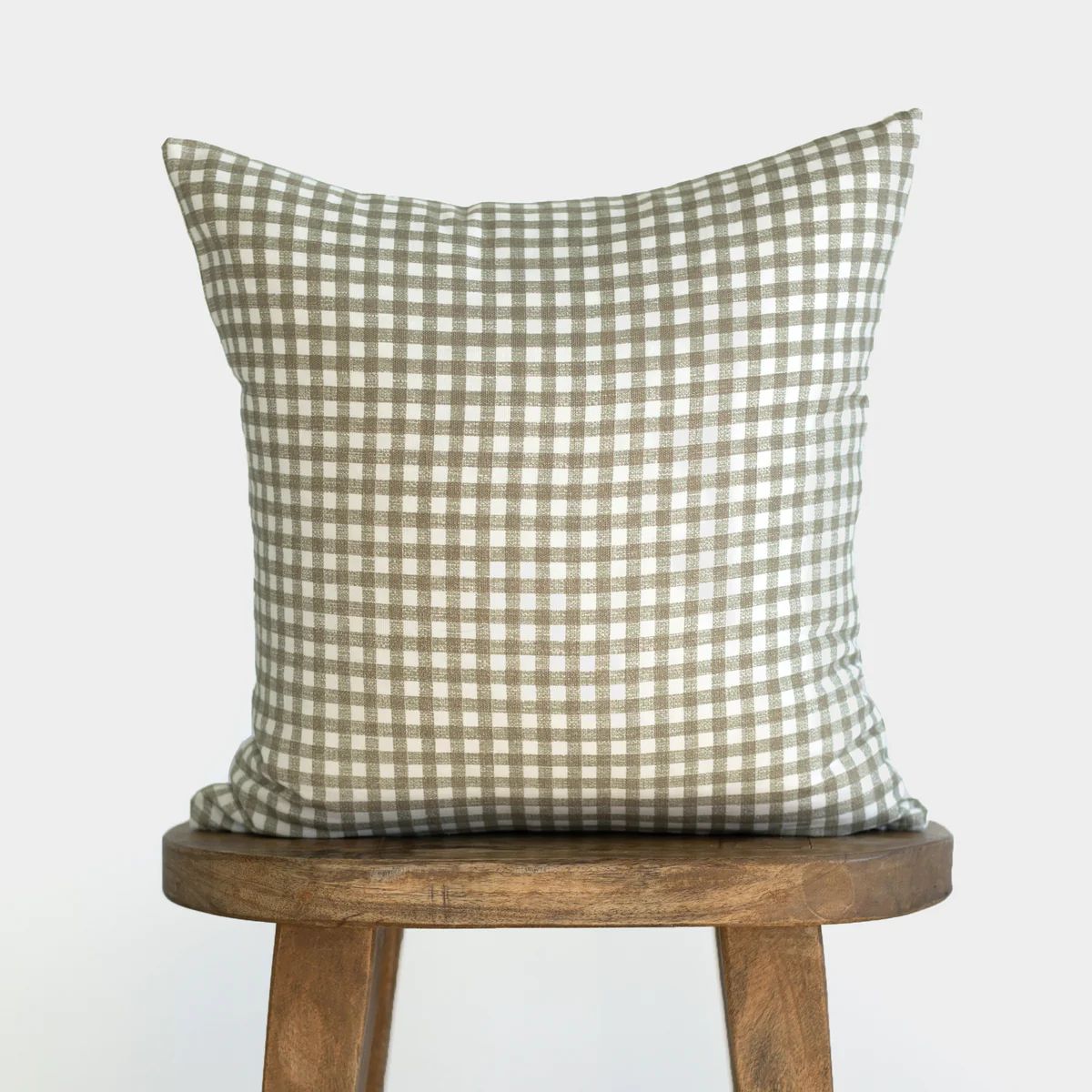 Gingham - 18" | 22" | 26" | 12x20" | Woven Nook