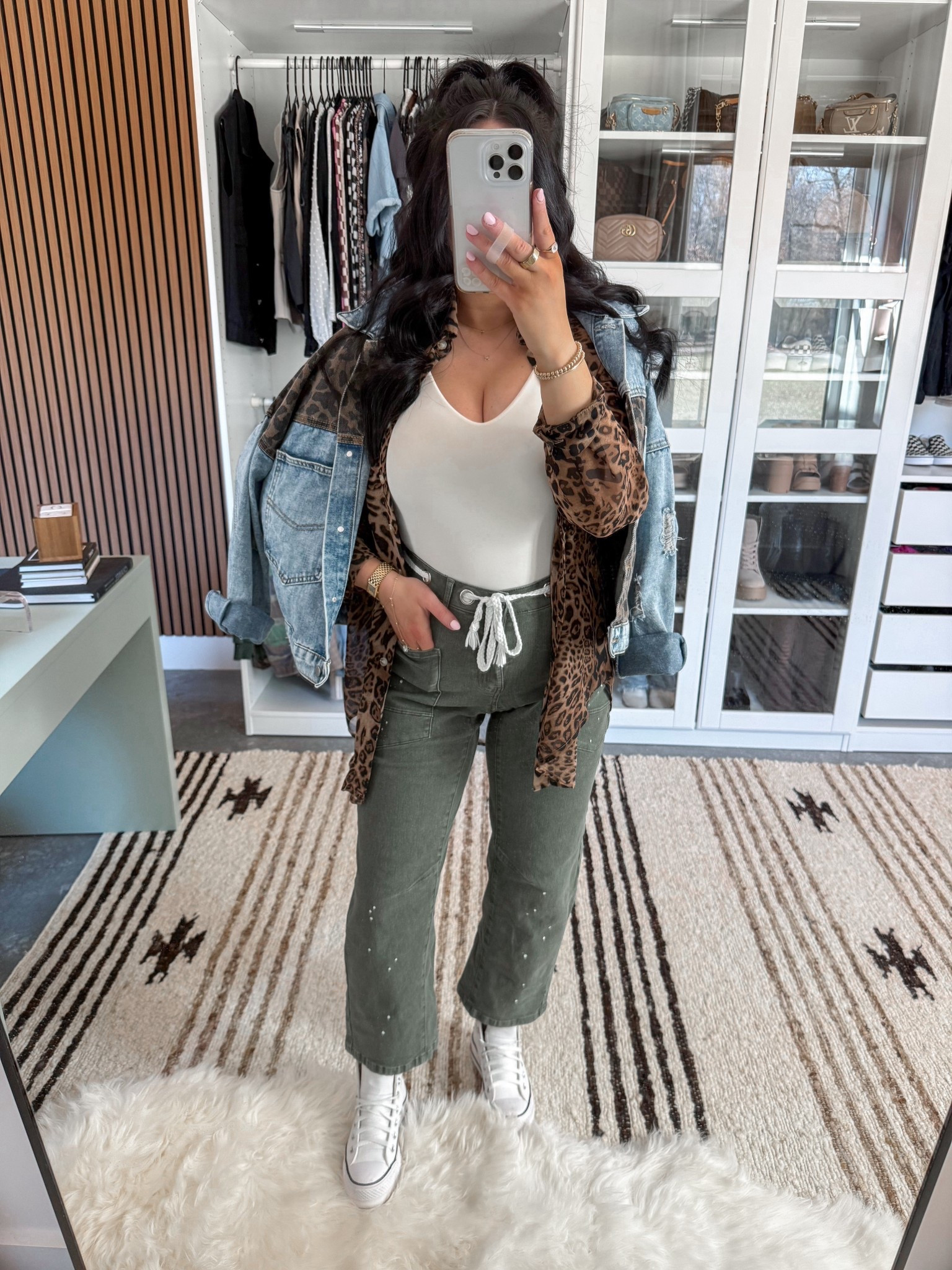 Bodysuit - medium (sized up one for the bump)
Blouse - small
Denim Jacket - large
Jeans - 2 (I find this green color to run larger than the other colors I have!)

Love this easy layered look! I styled this basic white bodysuit with these green barrel jeans, and finished the look with this oversized leopard print blouse, this denim & leopard print jacket combo & my white leather platform converse. 🤍

 

#LTKBump #LTKootd