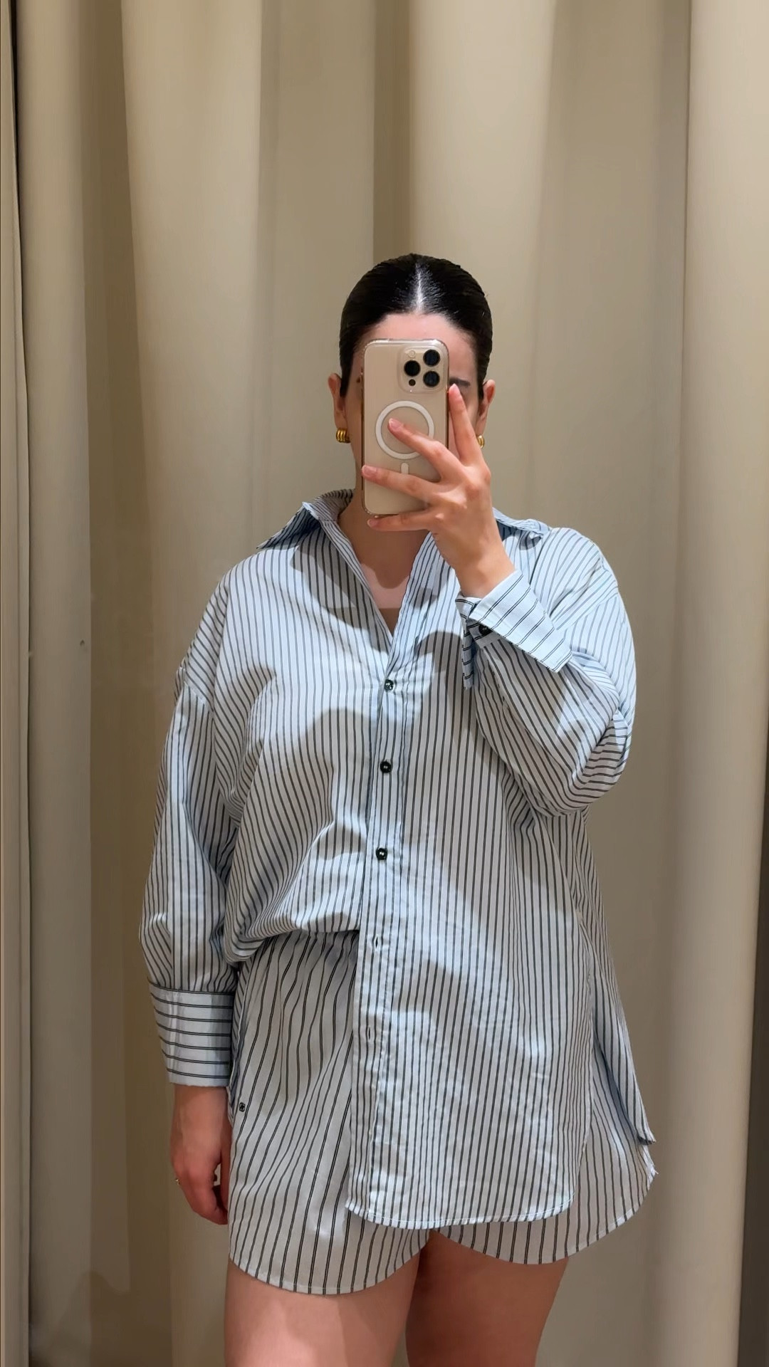 Truly just too tempting.
Look 1: Size 8 in top, Size 14 in shorts.
Look 2: Size 14 in both
Look 3: Size 14
Look 4: Size 8 in top, Size M in shorts.

#LTKmidsize #LTKspring #LTKaustralia