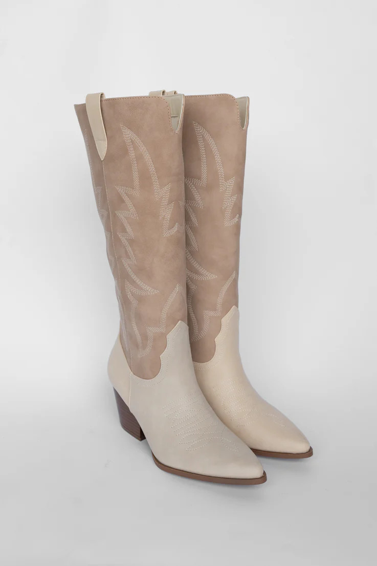 Small Town Girl Boots | Vestique