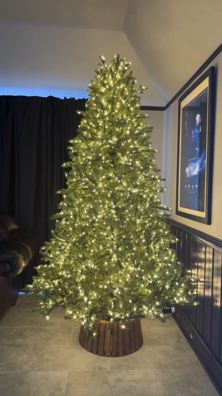 Vintage Christmas, Ralph Lauren aesthetic, tree collar, Christmas tree collarr