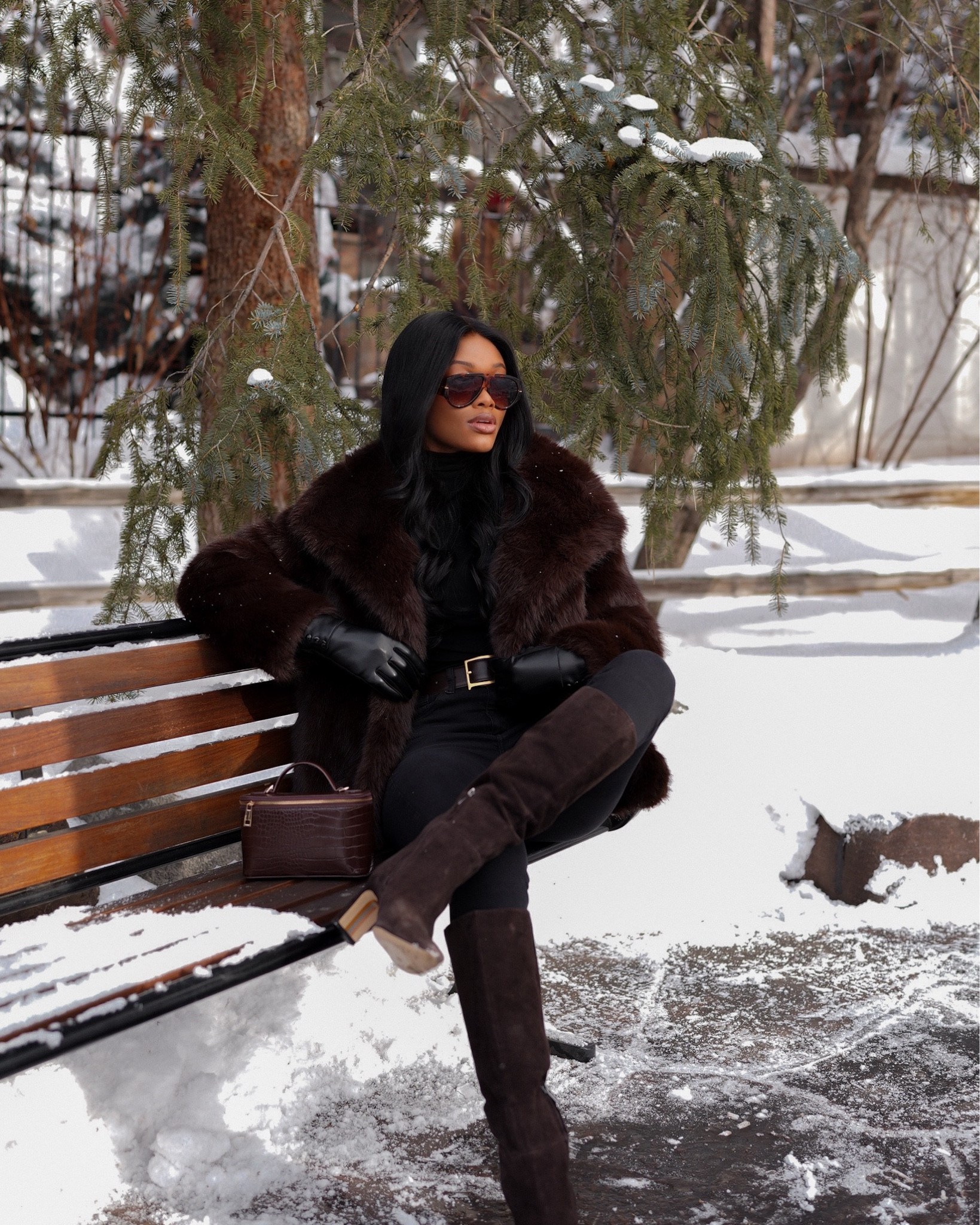 Winter looks better in brown 🐻❄️

luxe aesthetic, winter outfits, brown fur coat, suede boots, vail outfits

#LTKTravel #LTKFindsUnder100 #LTKootd