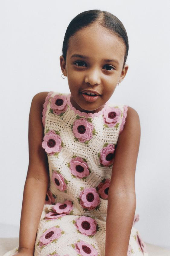 CROCHET KNIT FLORAL DRESS | Zara US