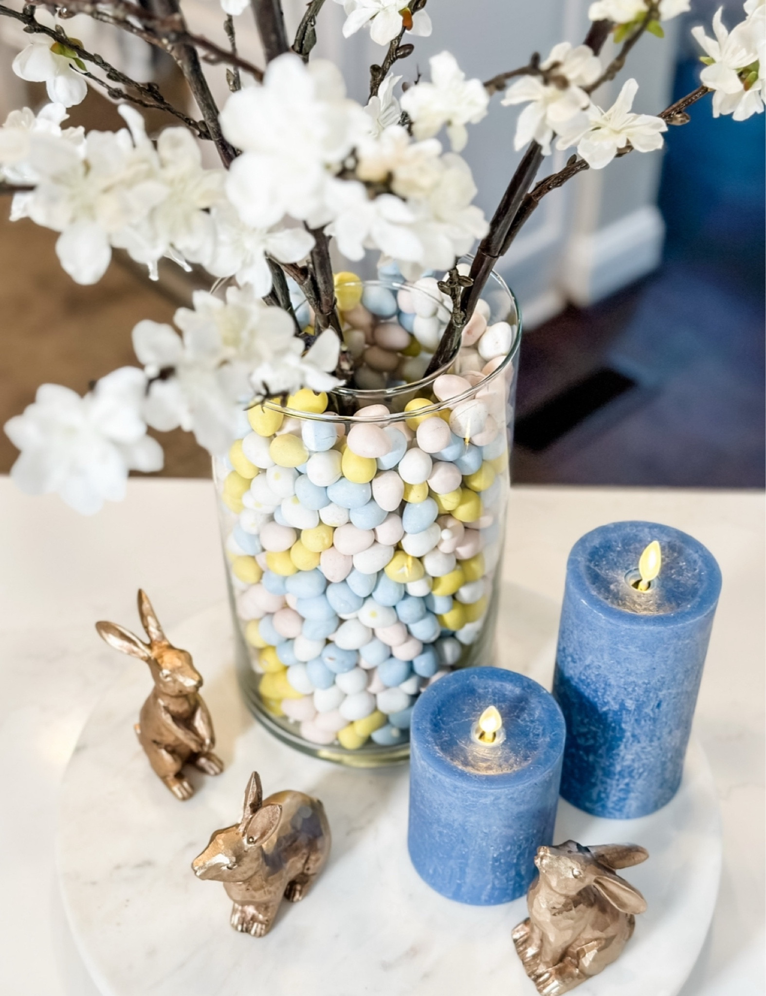 Easter vignette 🐰

Bunny Centerpiece
Easter Table
Spring Florals

#LTKHome #LTKFamily #LTKSeasonal