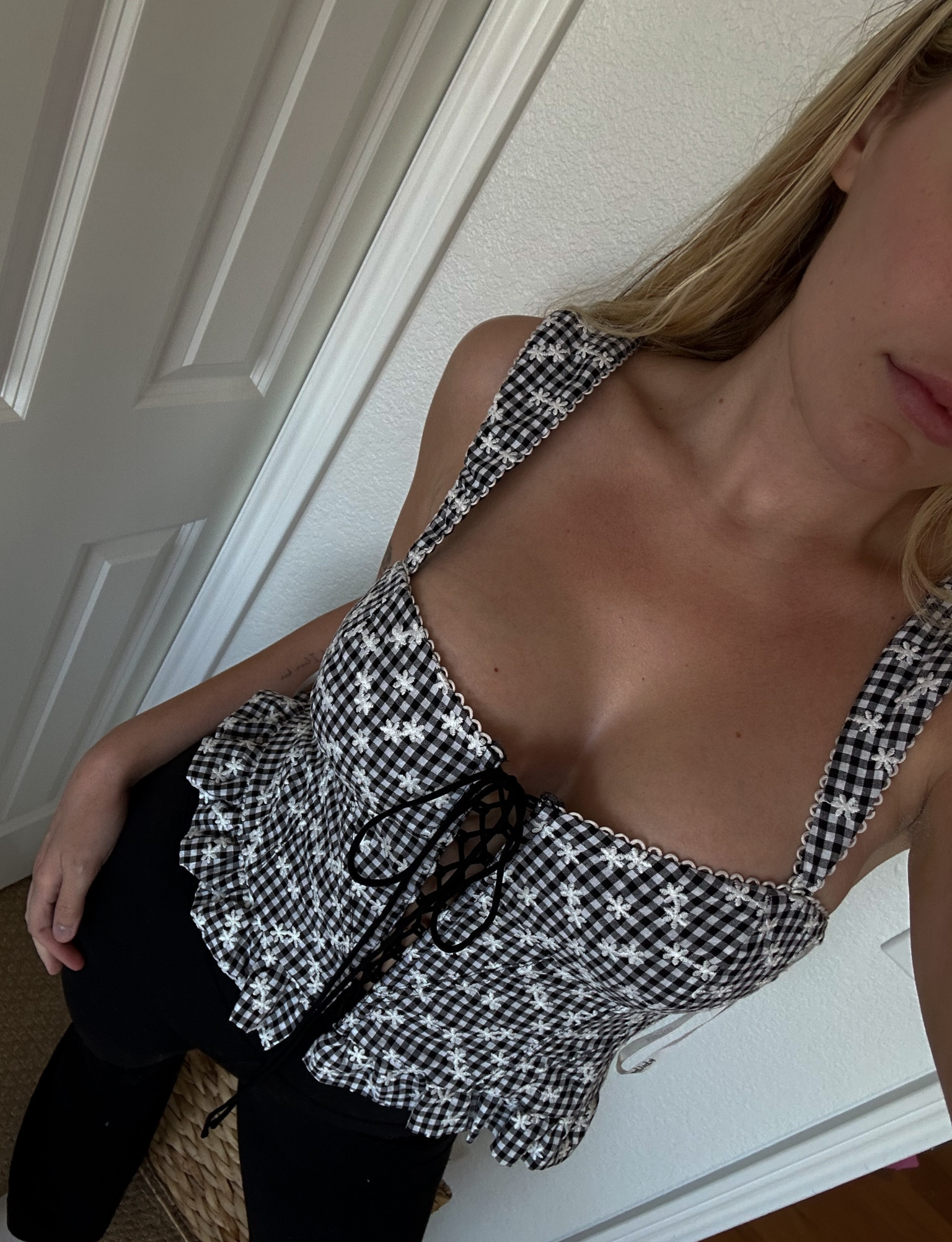 Obsessed with gingham right now 🖤

#LTKSeasonal #LTKHome #LTKHalloween