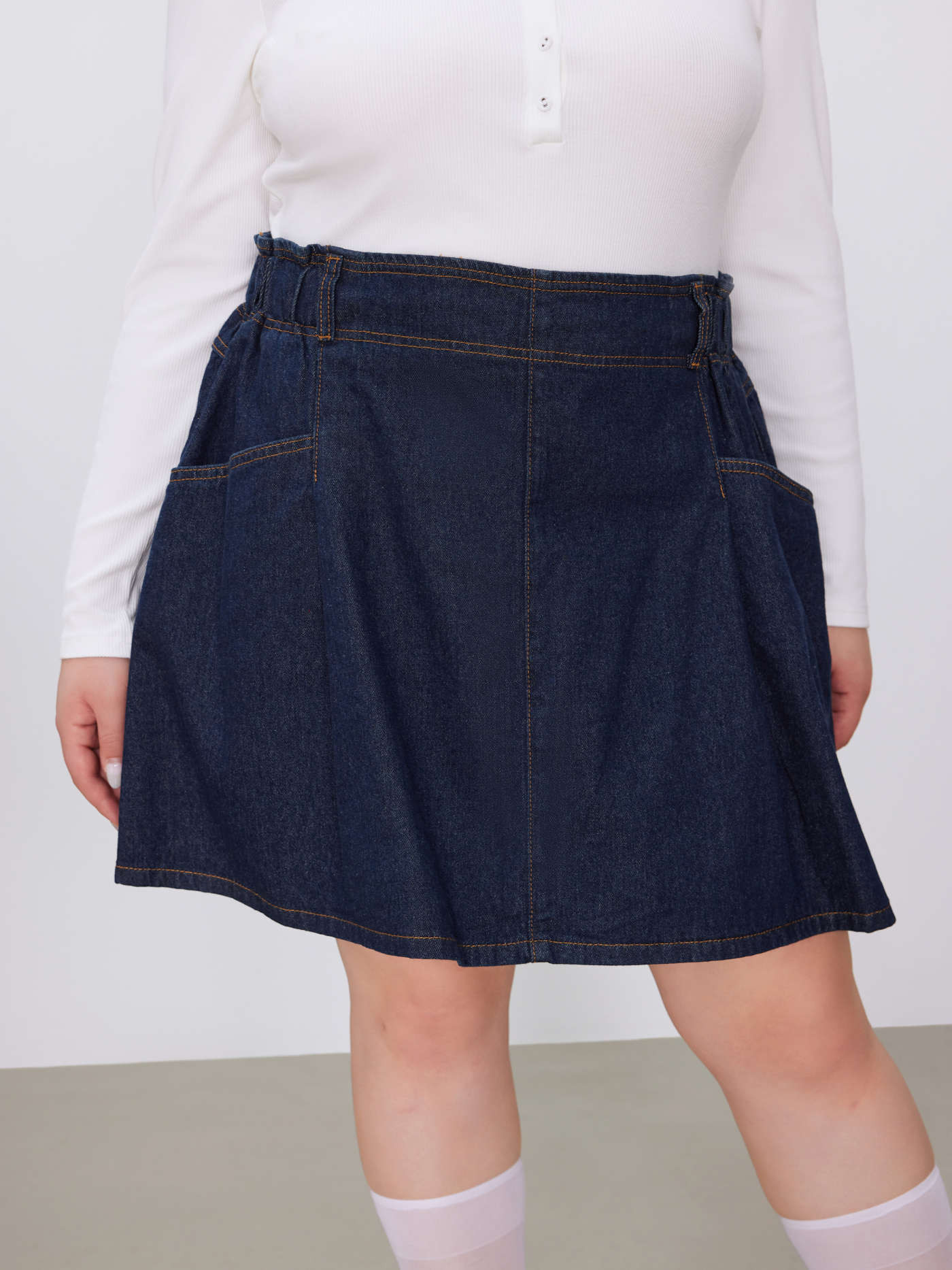 Denim Mid Rise Pocket Pleated Skirt Curve & Plus | Cider