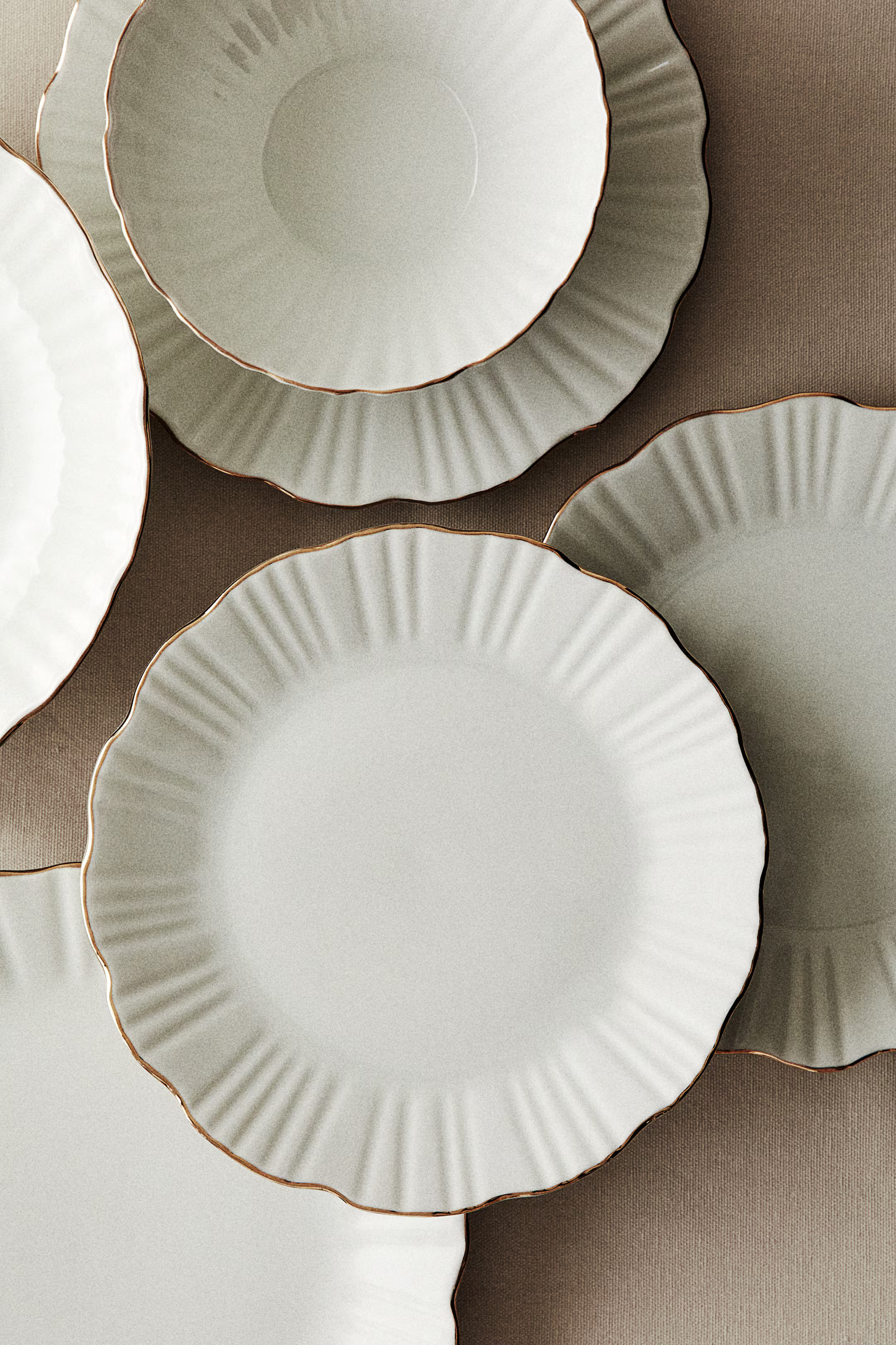 Porcelain Plate | H&M (US + CA)