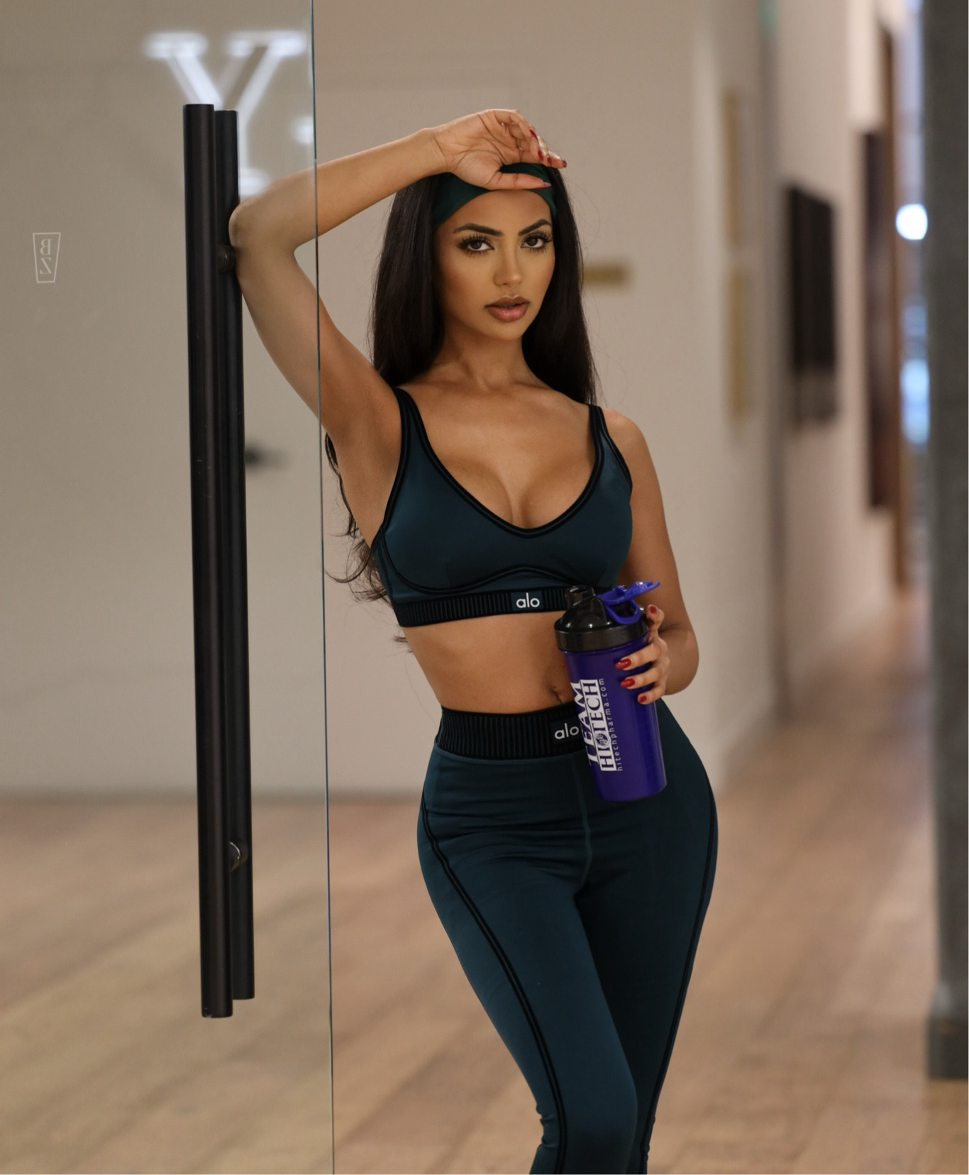 Probably one of my most favourite workout sets from Alo. Wearing size XS. The tights fit true to size and the waist band gives you the grip you need while keeping your body comfortable and moving during your workout. The overall material stretchy and breathable. I like to switch it up with my matching green golf skirt that also pairs perfectly with this sports bra. 

#LTKGiftGuide #LTKfitness #LTKstyletip