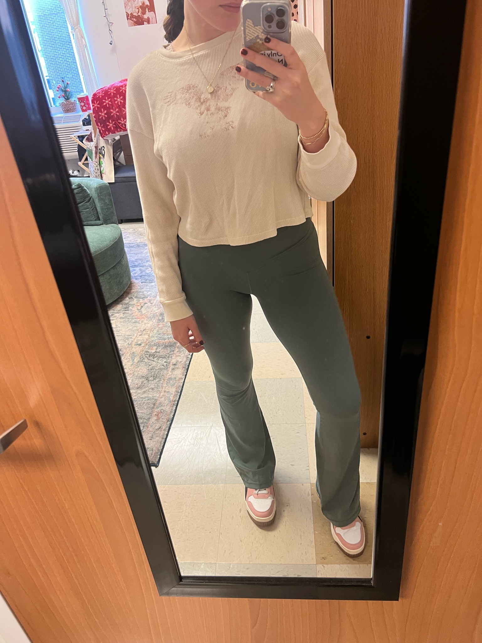 Fav Leggings and Sneakers

#LTKshoecrush #LTKtravel #LTKfitness