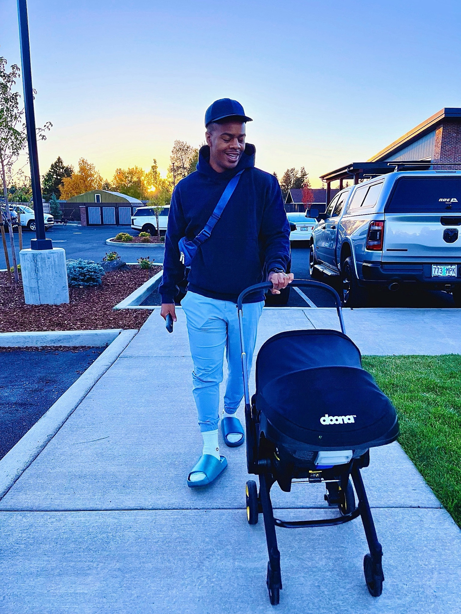 Dads, husbands, athletes, gamers, and all of the above, your appearance matters. You can be comfortable and still look good. Let’s ditch the crocs and heydudes and let’s get in clothes your girl will be proud of.💯

#LTKmens #LTKGiftGuide #LTKfitness