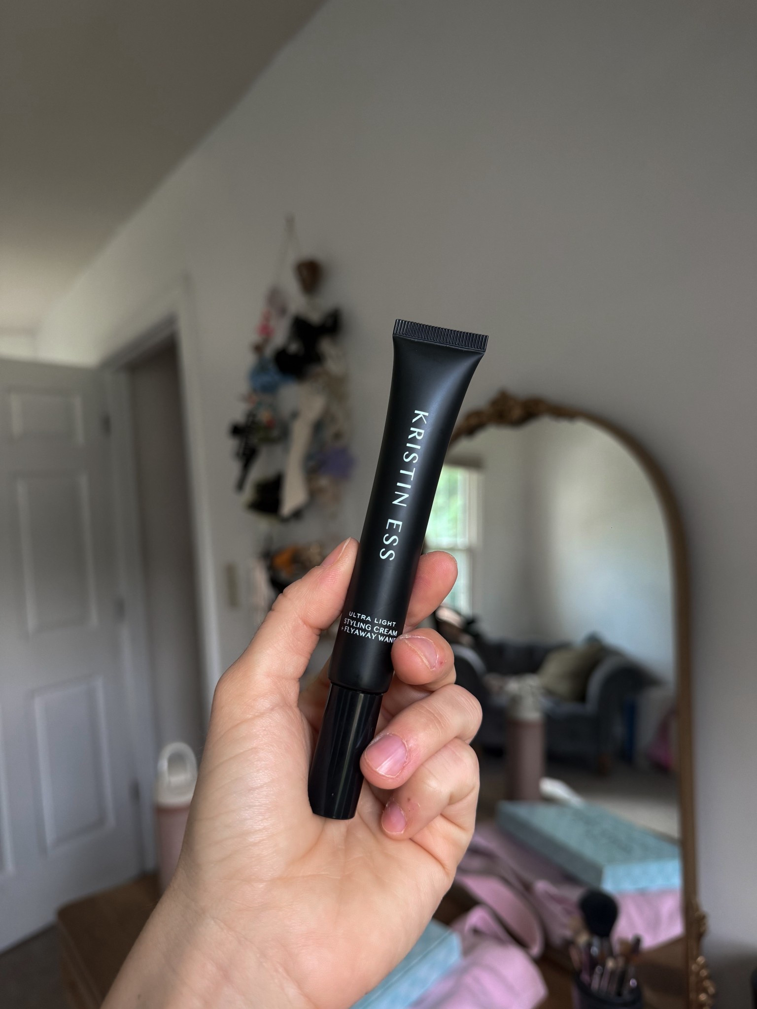 Slick back stick for fine hair!!! 


#LTKStyleTip #LTKBeauty #LTKU