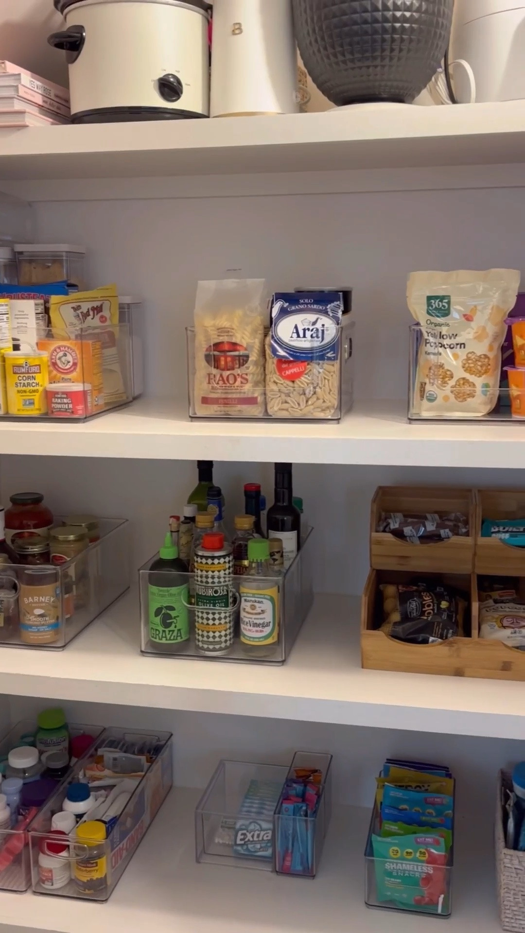 Organize my pantry with me 🤍🏠




Cleaning, home, organization, storage, organizers, neat, acrylic, snacks, sidneymarieduke

#LTKHome