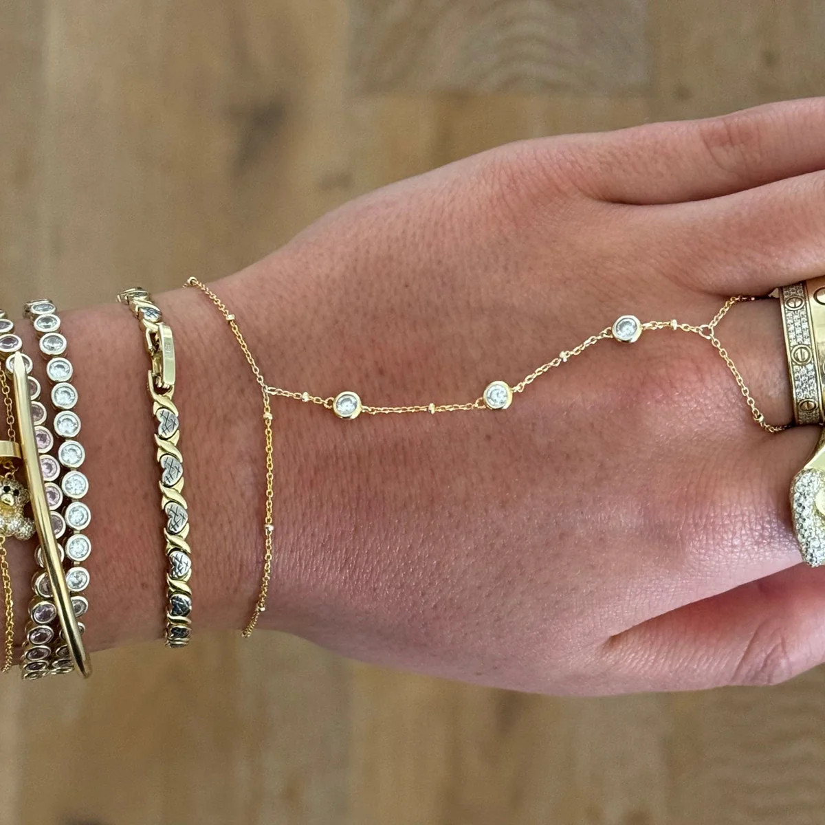 CZ HAND CHAIN | EP JEWELS 