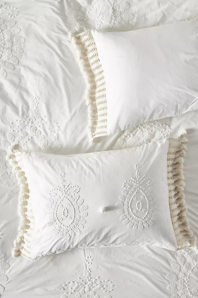 Set of 2 Amber Lewis for Anthropologie Embroidered Hillview Pillowcases | Anthropologie (UK)