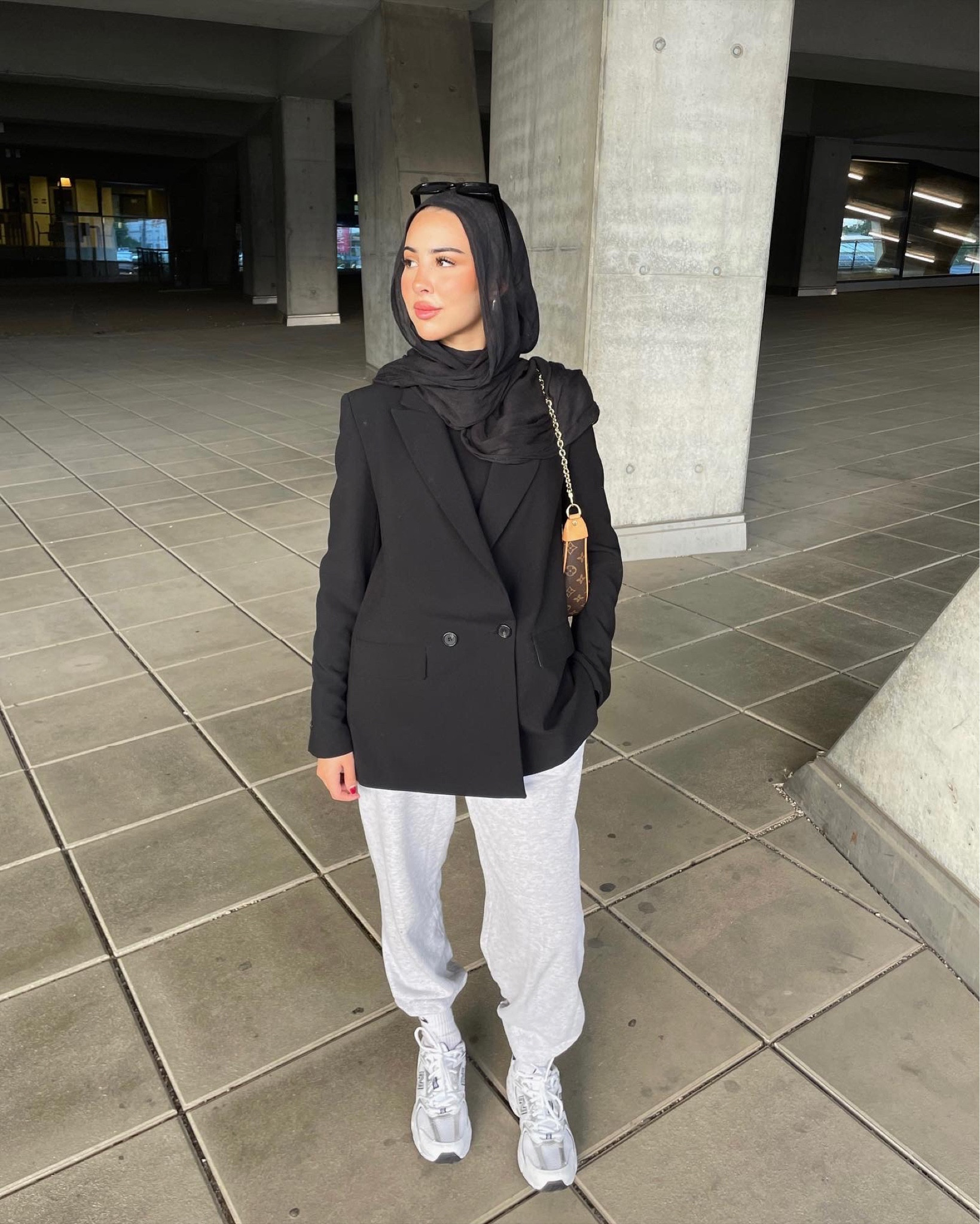 Blazer 🤍 #hijabi #autumnfit #modestfashion #blazer #modesty 

#LTKSeasonal #LTKbeauty #LTKstyletip