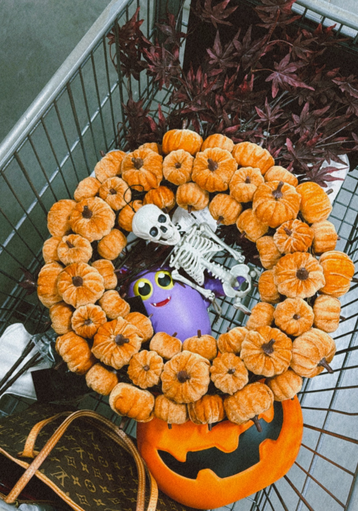 Fall decor Halloween decor
Velvet pumpkin wreath 
Hanging skeleton 
Faux Maple leaves 
Mini spiders
Ceramic ghost 

#LTKParties #LTKHalloween #LTKHome