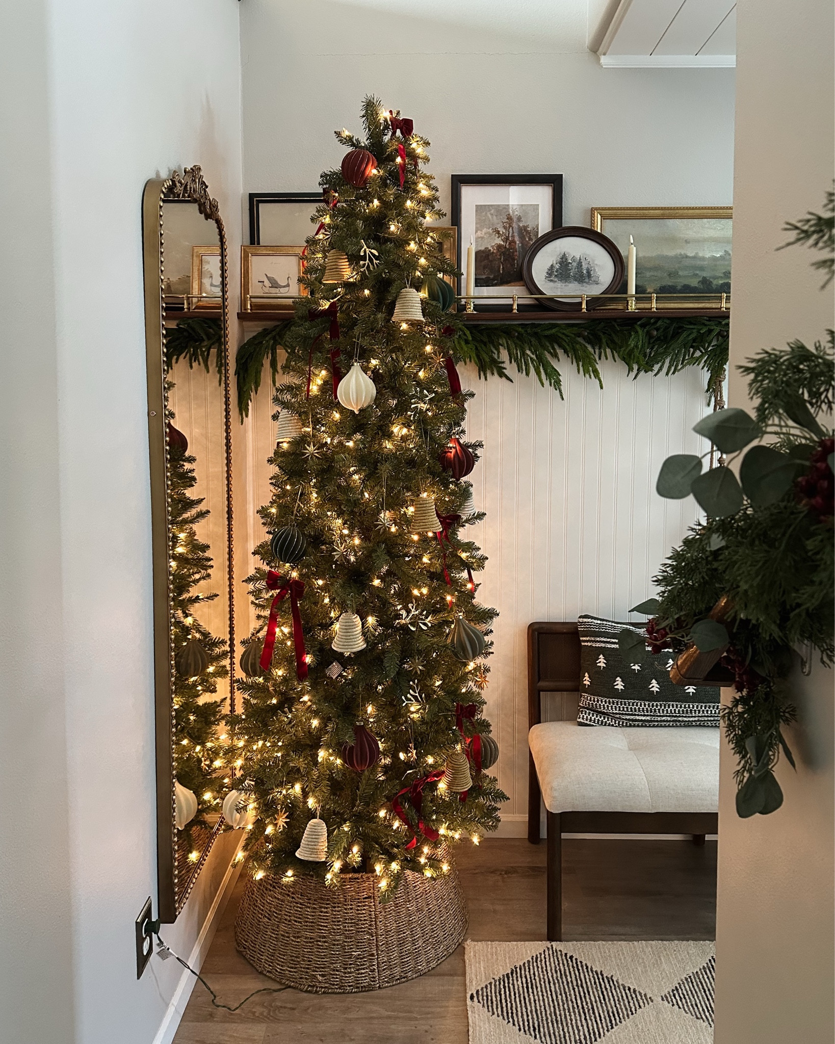 Christmas in the entryway! 

Christmas tree, Christmas art, garland, ornaments, Christmas wreath 

#LTKHome #LTKHoliday #LTKSeasonal