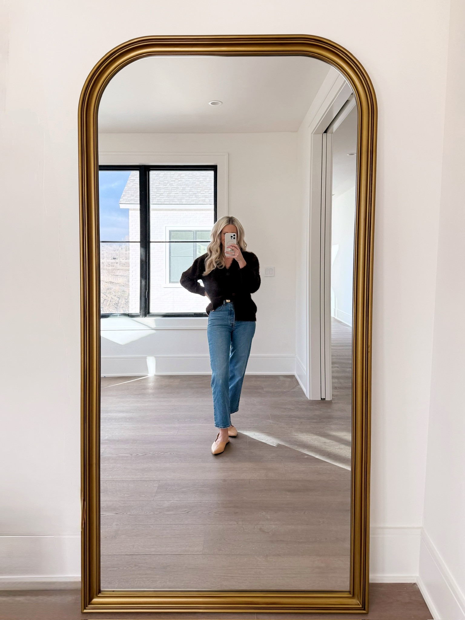 These oversized GOLD ARCH MIRRORS just arrived for my Pilates studio and I am obsessed. The 81” x 41” size makes any space feel larger, brighter, and instantly more elevated. The warm BRASS-TONED FRAME gives that designer, high-end look  

 #LTKootd #LTKmomlife #LTKOver40