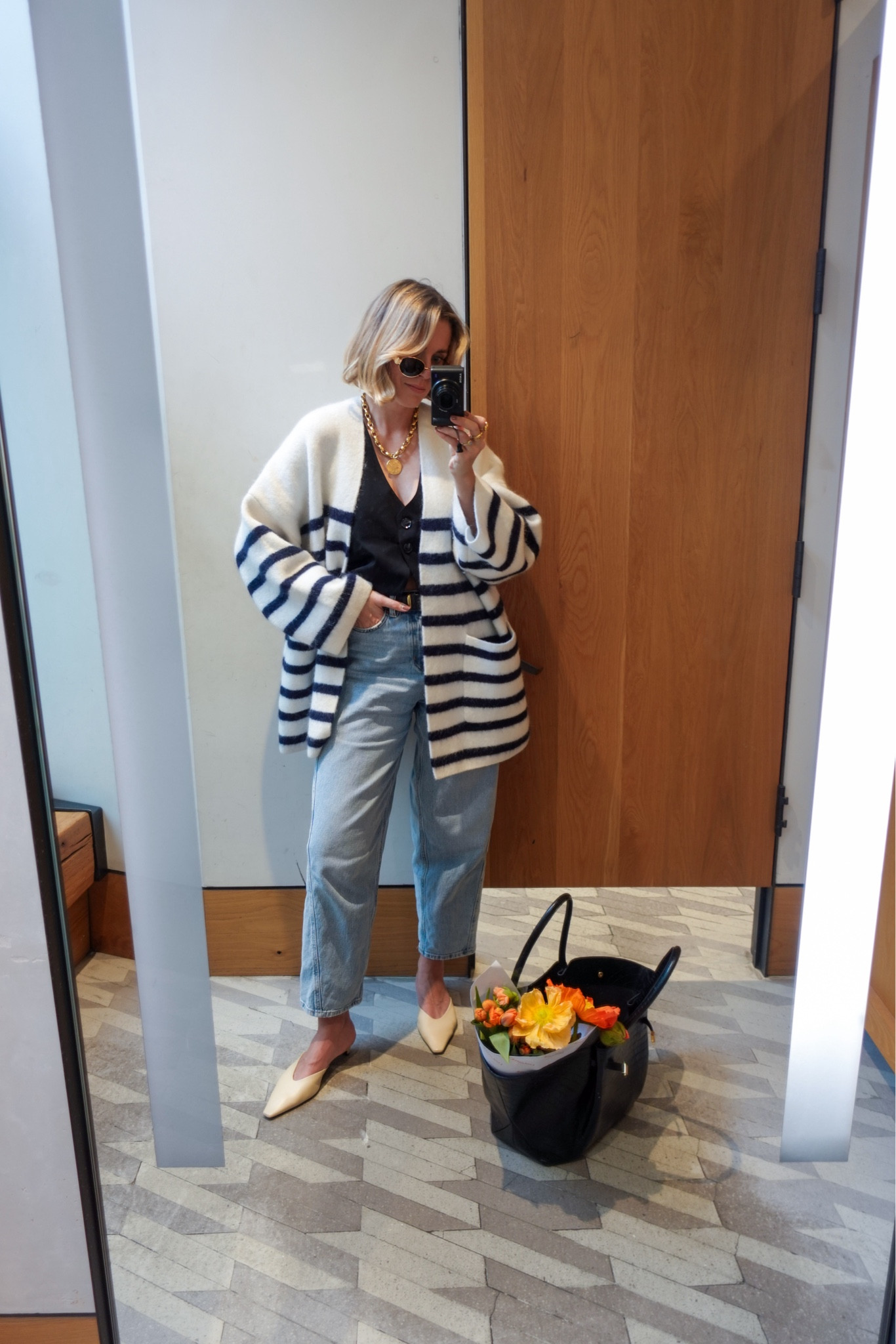 Spring outfit 
Striped knit
Barrel jeans 
Spring look 
Spring stripes 

#LTKSeasonal #LTKshoecrush #LTKstyletip