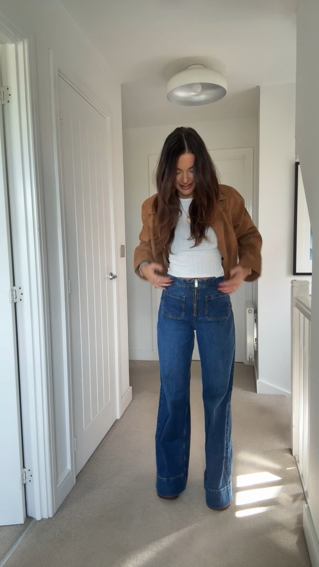 Wowed by these jeans!! Perfect for autumn with your uggs or clogs! #autumn #autumnoutfits #clogs #uggs 

#LTKjeans #LTKautumn #LTKuk