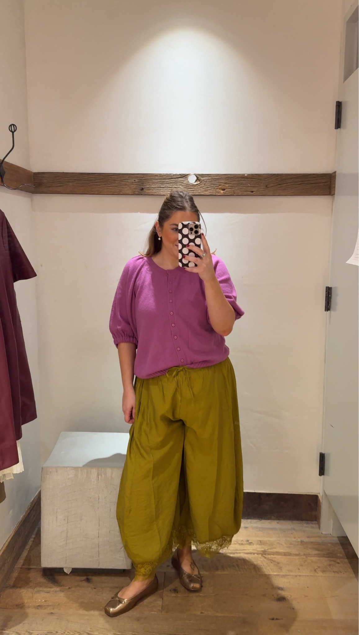 Fall Anthropologie outfit wearing large in cardigan and medium in pants! Size down!
